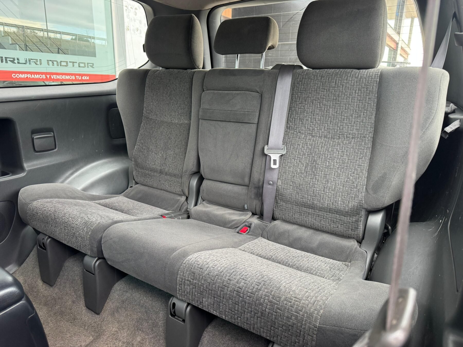 TOYOTA Land Cruiser 3.0 D4D VX