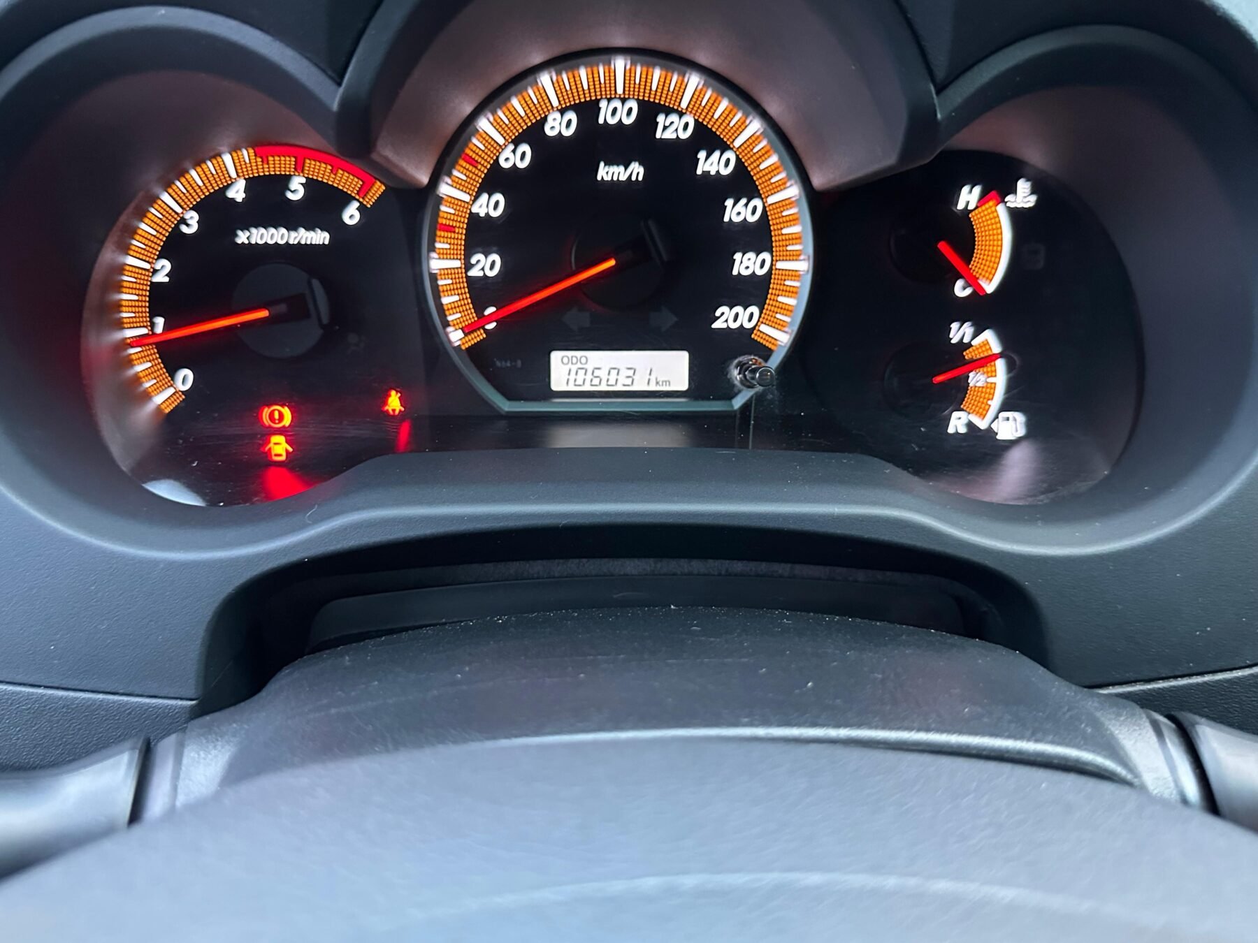 TOYOTA Hilux 3.0 D4D Cabina Doble VX