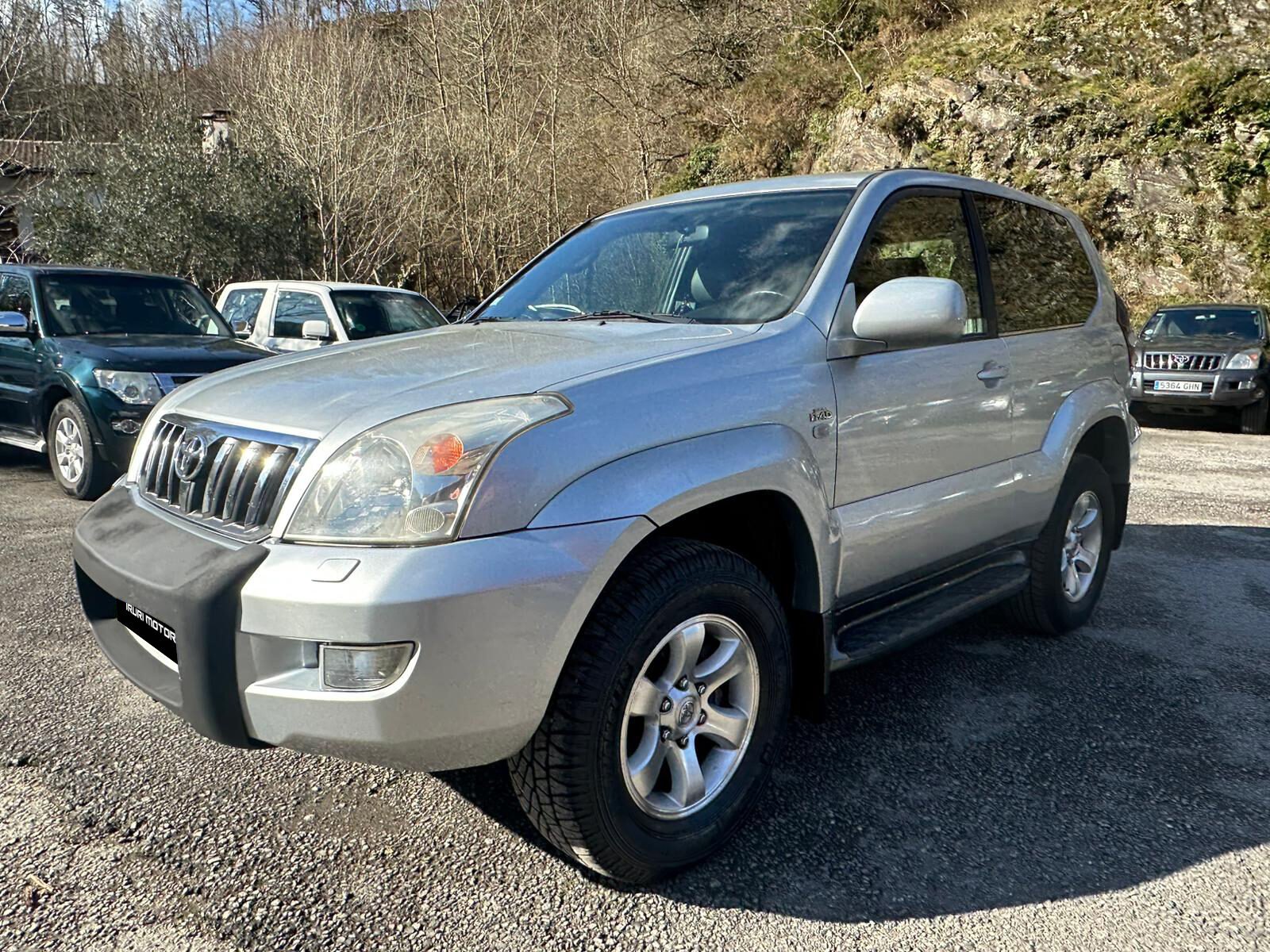 TOYOTA Land Cruiser 3.0 D4D VXL