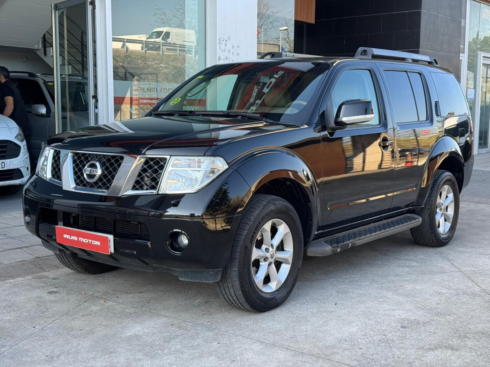 NISSAN Pathfinder 2.5 dCi 171CV LE 7 plazas