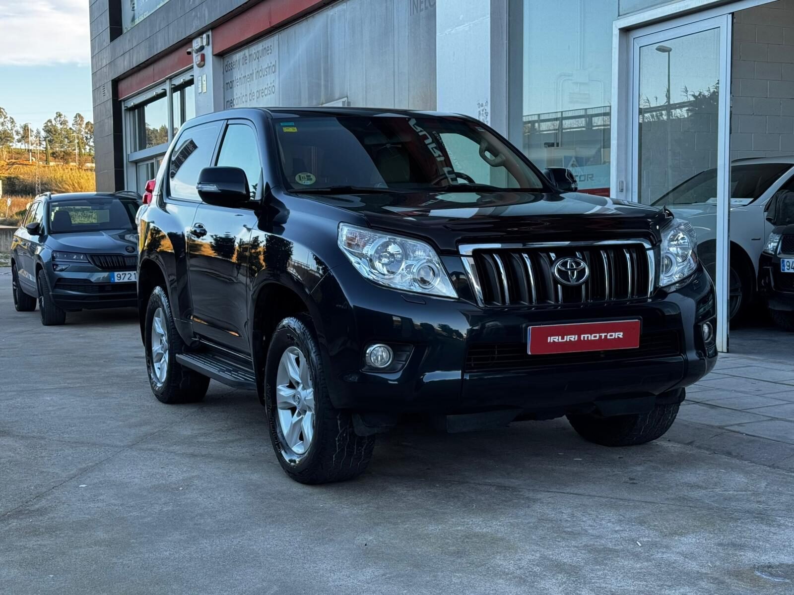 TOYOTA Land Cruiser 3.0 D4D VX AUTO