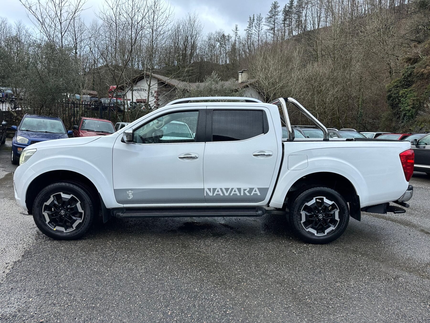 NISSAN Navara DC 2.3dCi EU6 120kW Visia BDif PCS ER