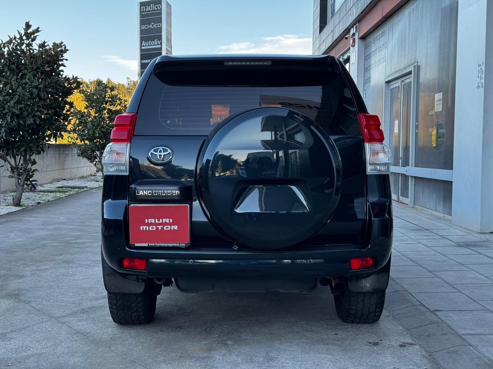 TOYOTA Land Cruiser 3.0 D4D VX AUTO