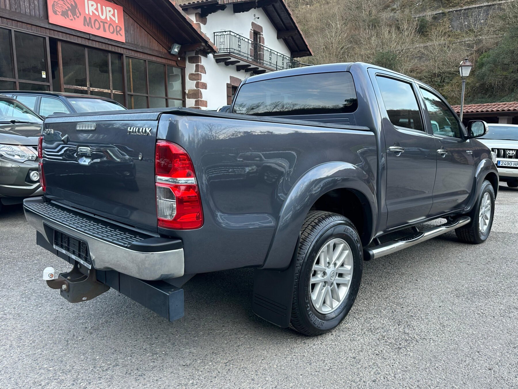 TOYOTA Hilux 3.0 D4D Cabina Doble VX