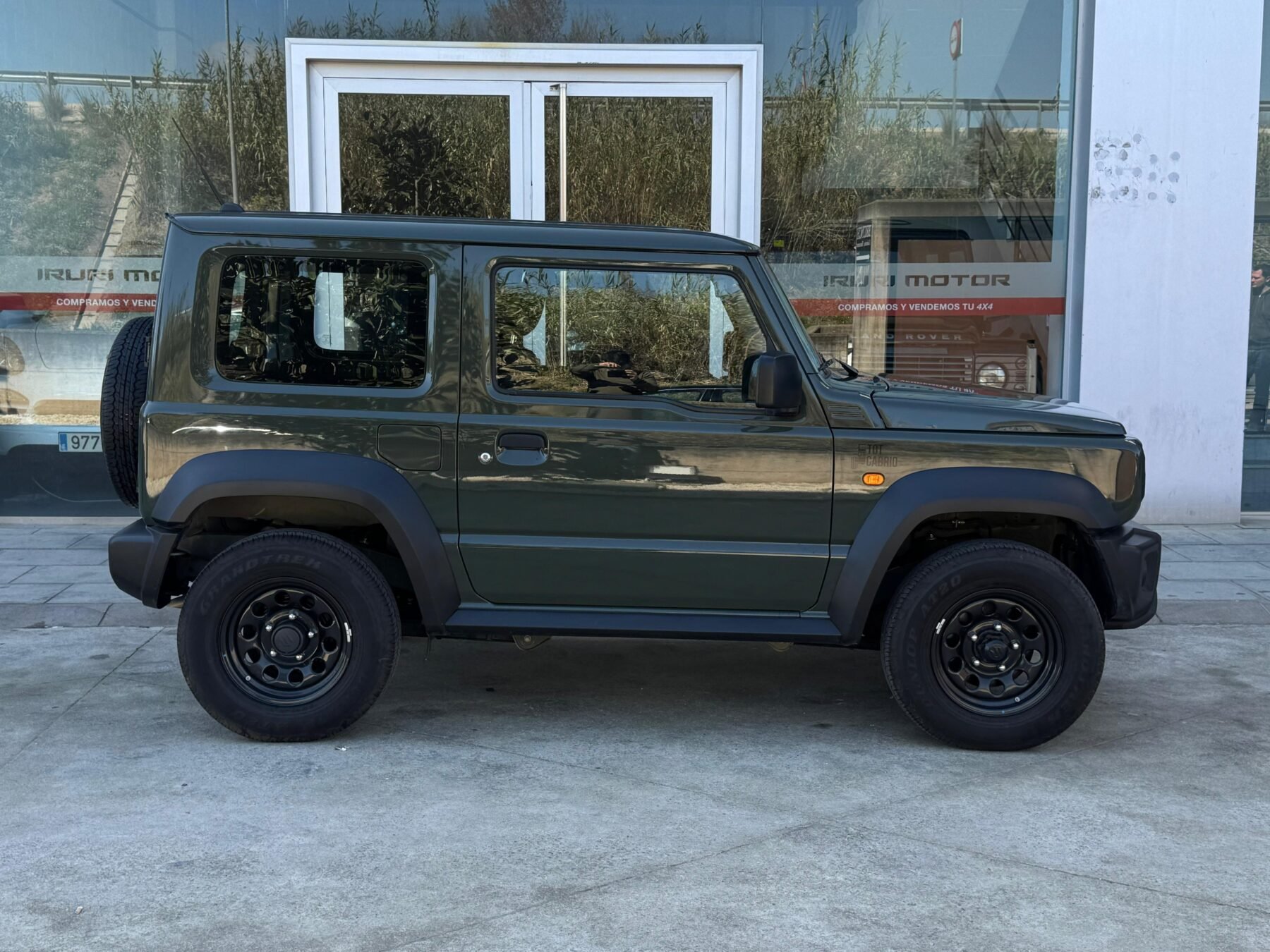 SUZUKI Jimny 1.5 PRO 5MT