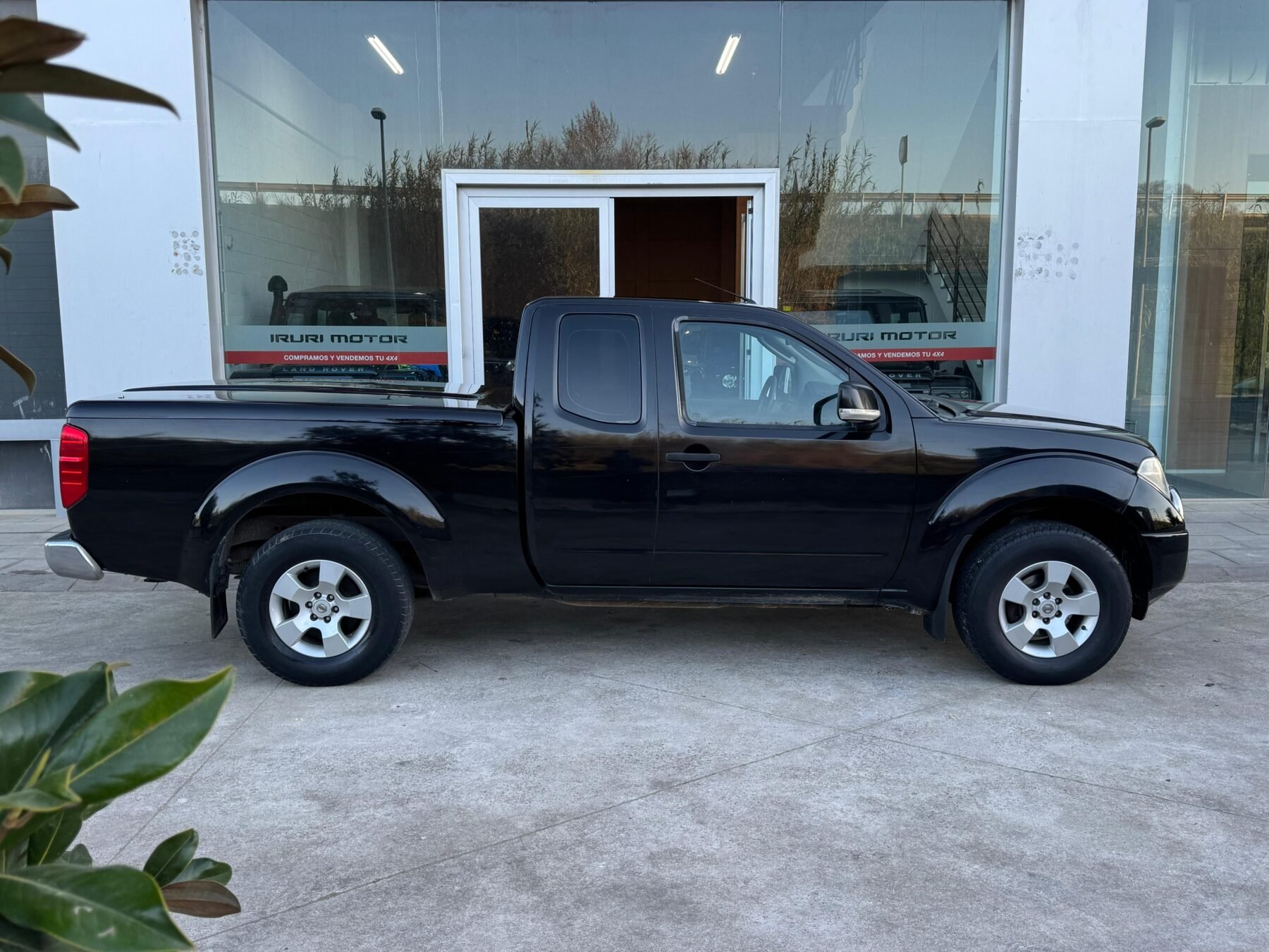 NISSAN Navara 4X4 King Cab XE