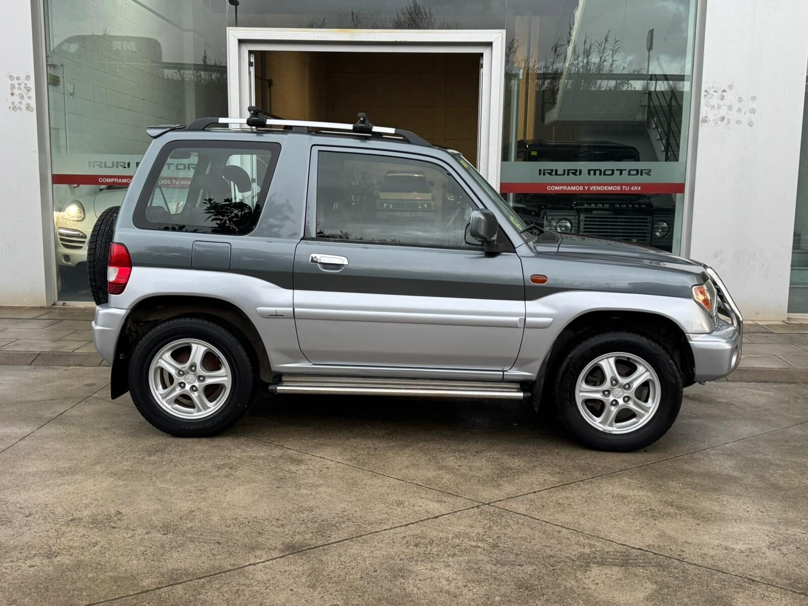 MITSUBISHI Montero iO 1.8 MPI