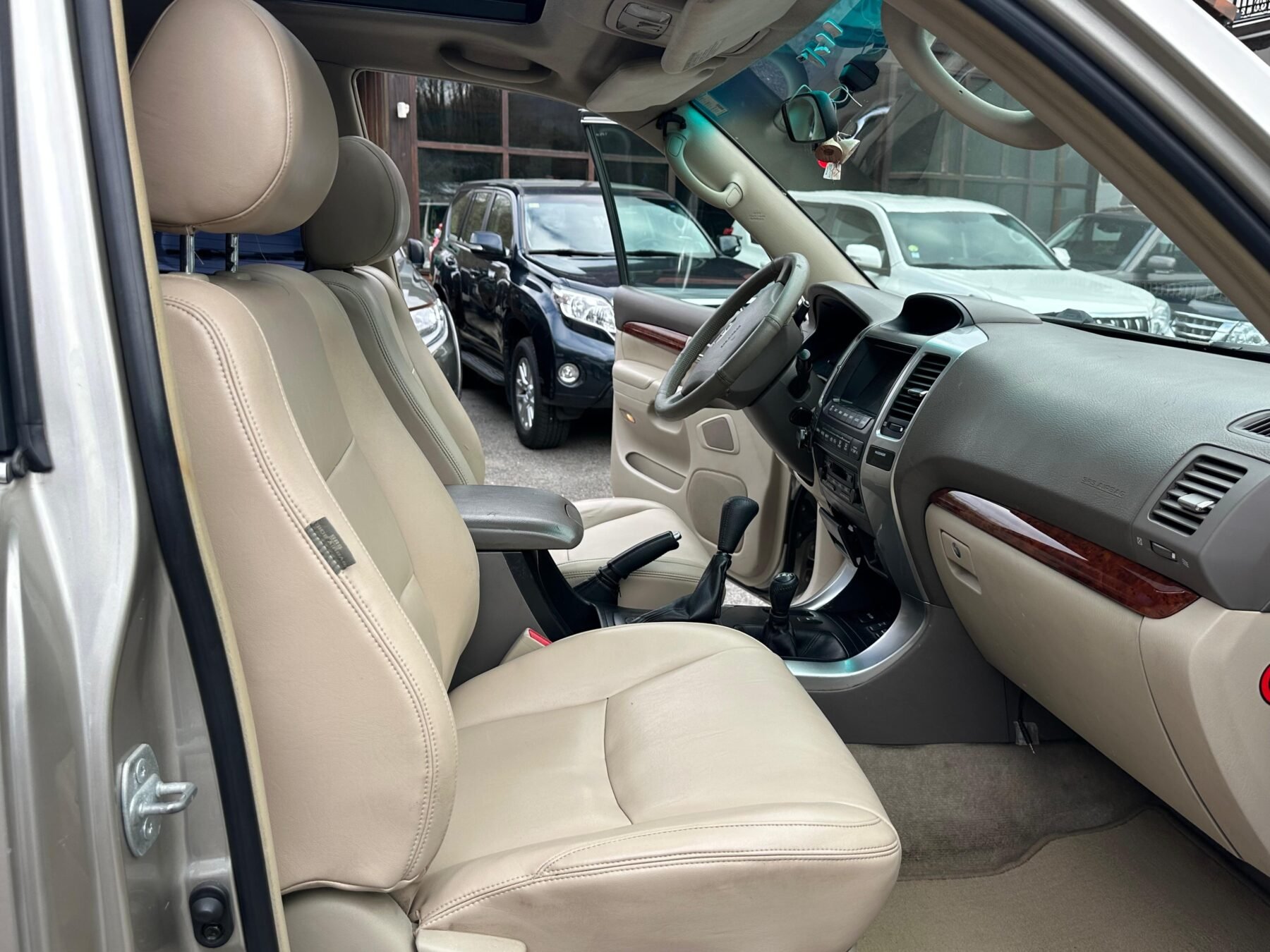 TOYOTA Land Cruiser 3.0 D4D VXL