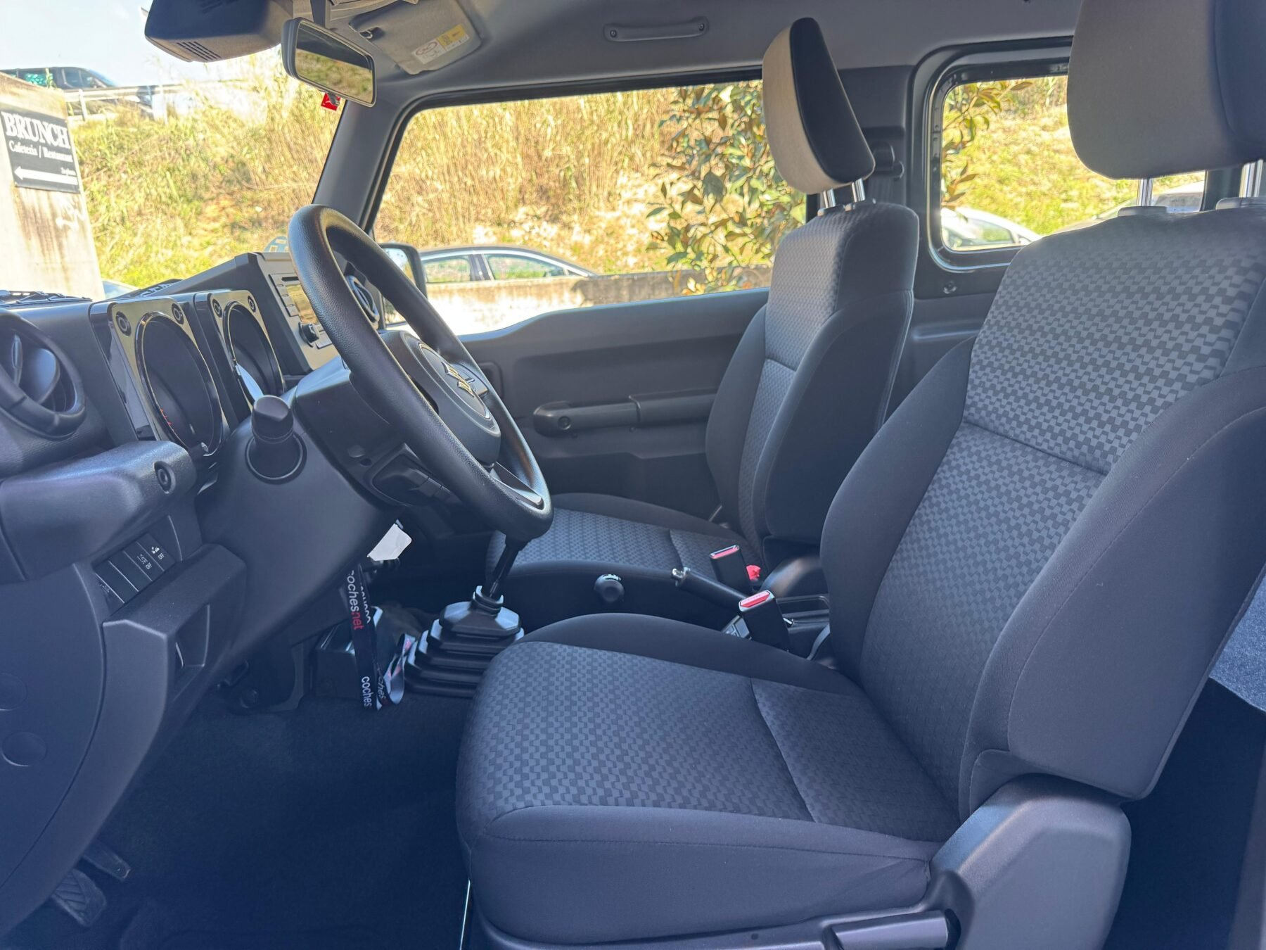 SUZUKI Jimny 1.5 PRO 5MT