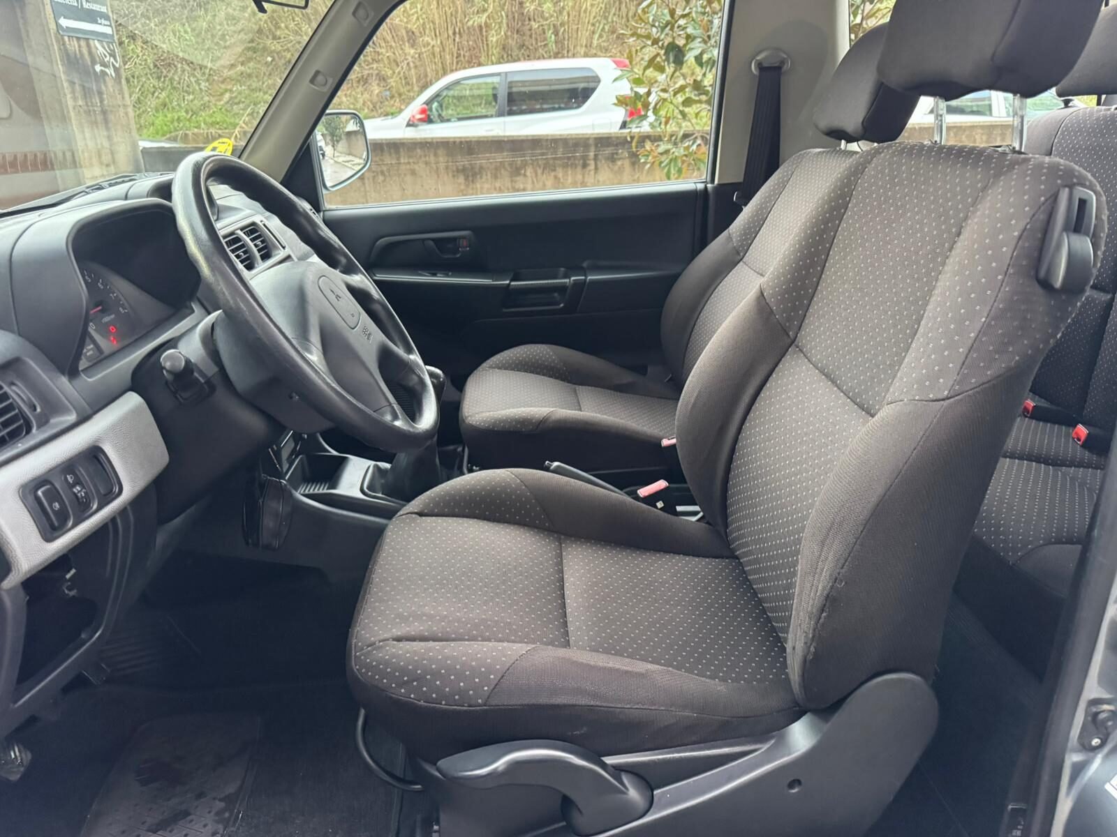 MITSUBISHI Montero iO 1.8 MPI