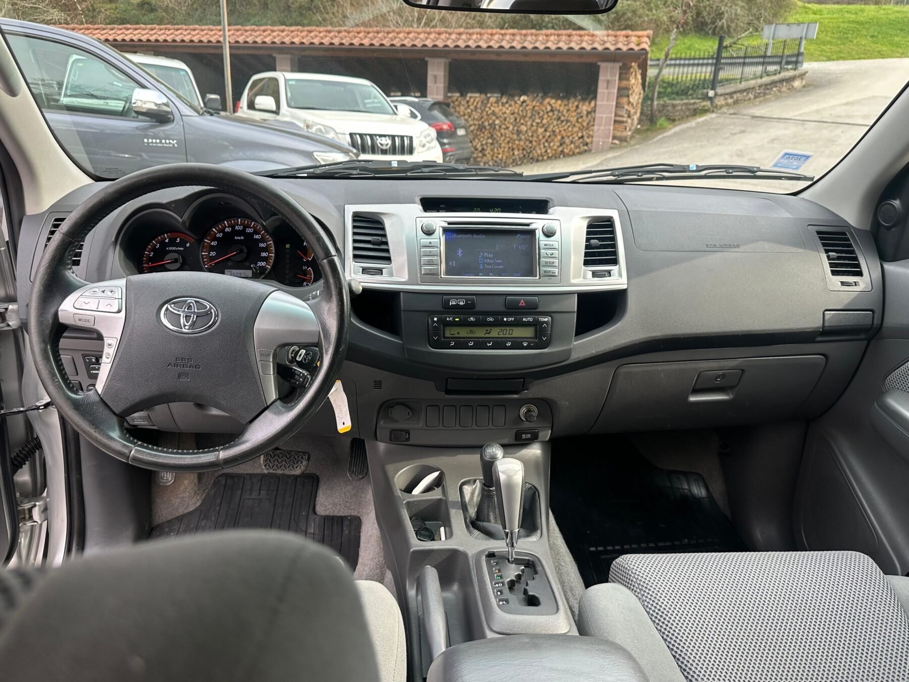 TOYOTA Hilux 3.0 D4D Doble Cabina VX 4x4