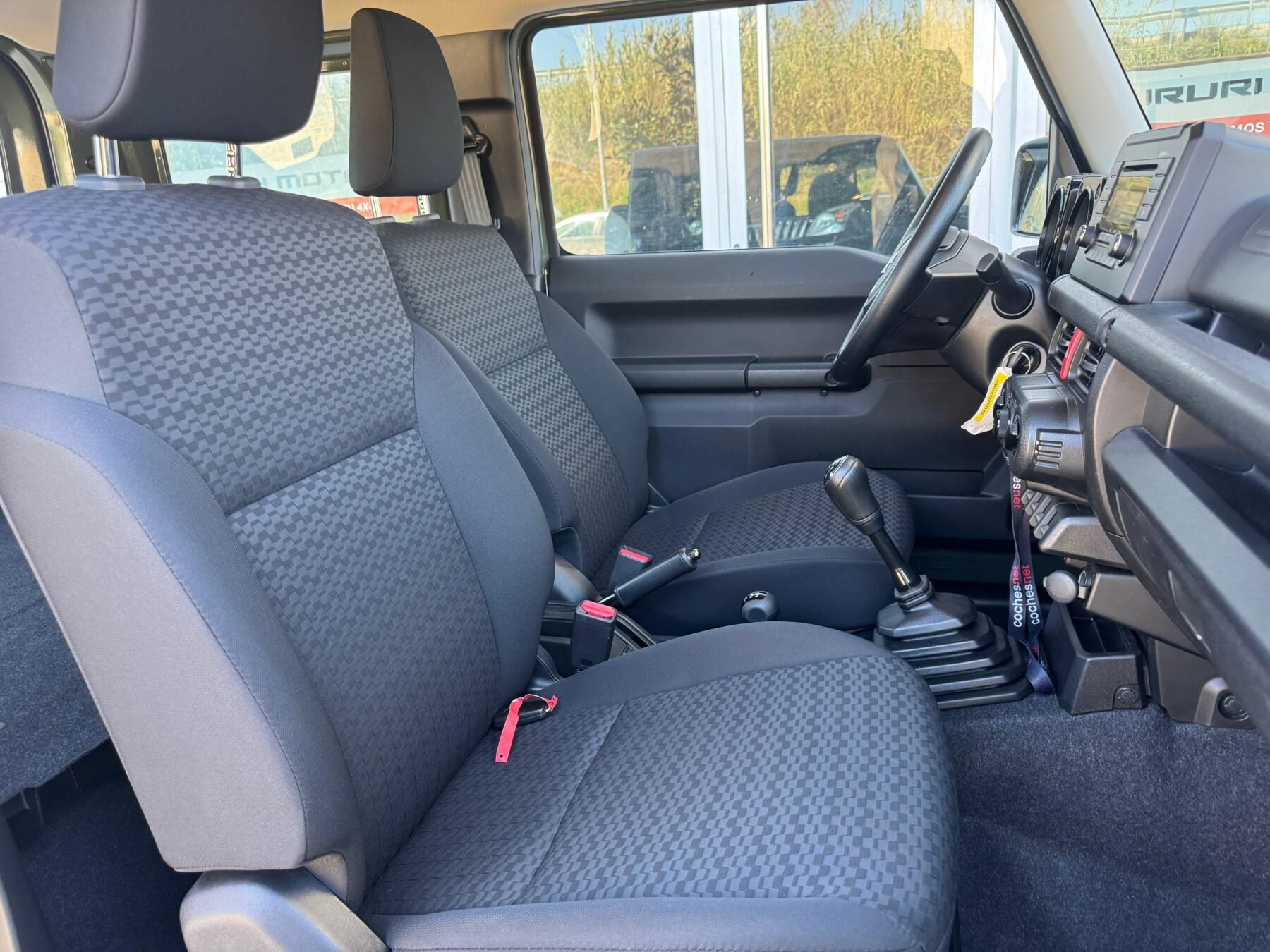 SUZUKI Jimny 1.5 PRO 5MT