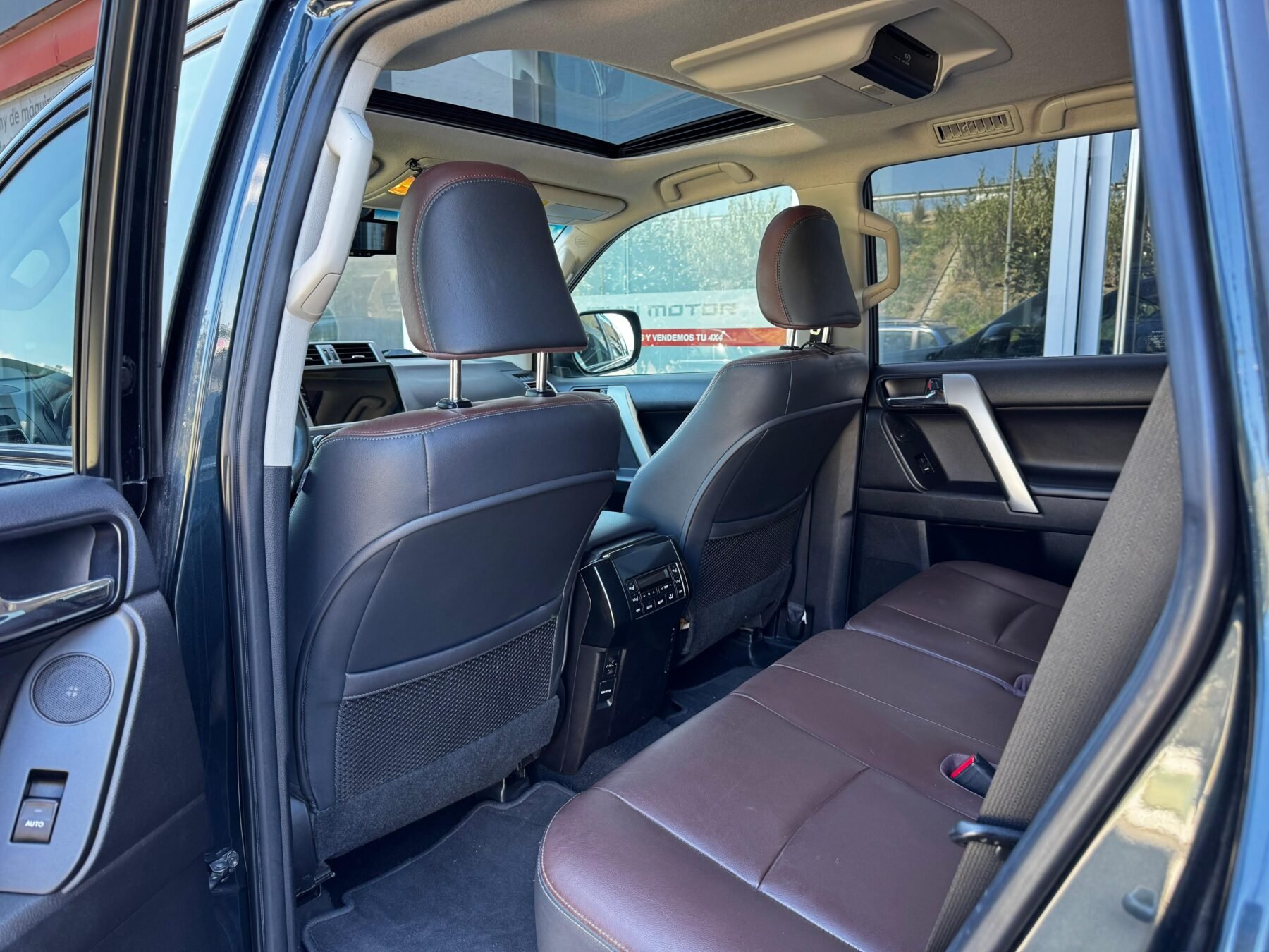 TOYOTA Land Cruiser 2.8 D4D LIMITED AUTO