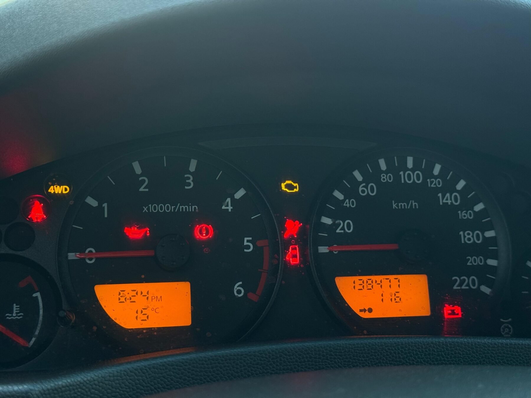 NISSAN Navara 4X4 King Cab XE