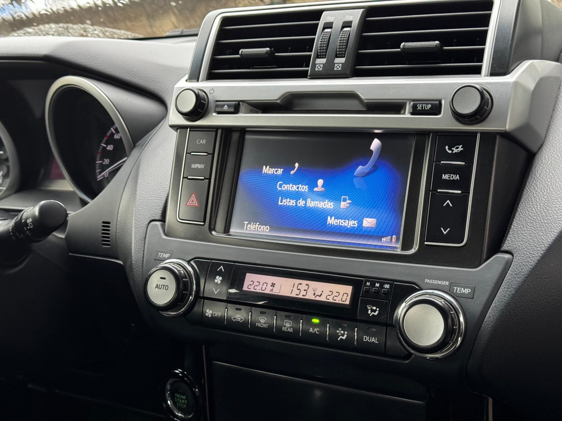 TOYOTA Land Cruiser 2.8 D4D VX