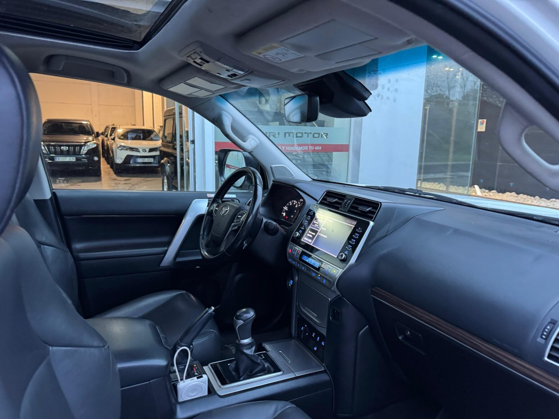 TOYOTA Land Cruiser 2.8 D4D VXL AUTO