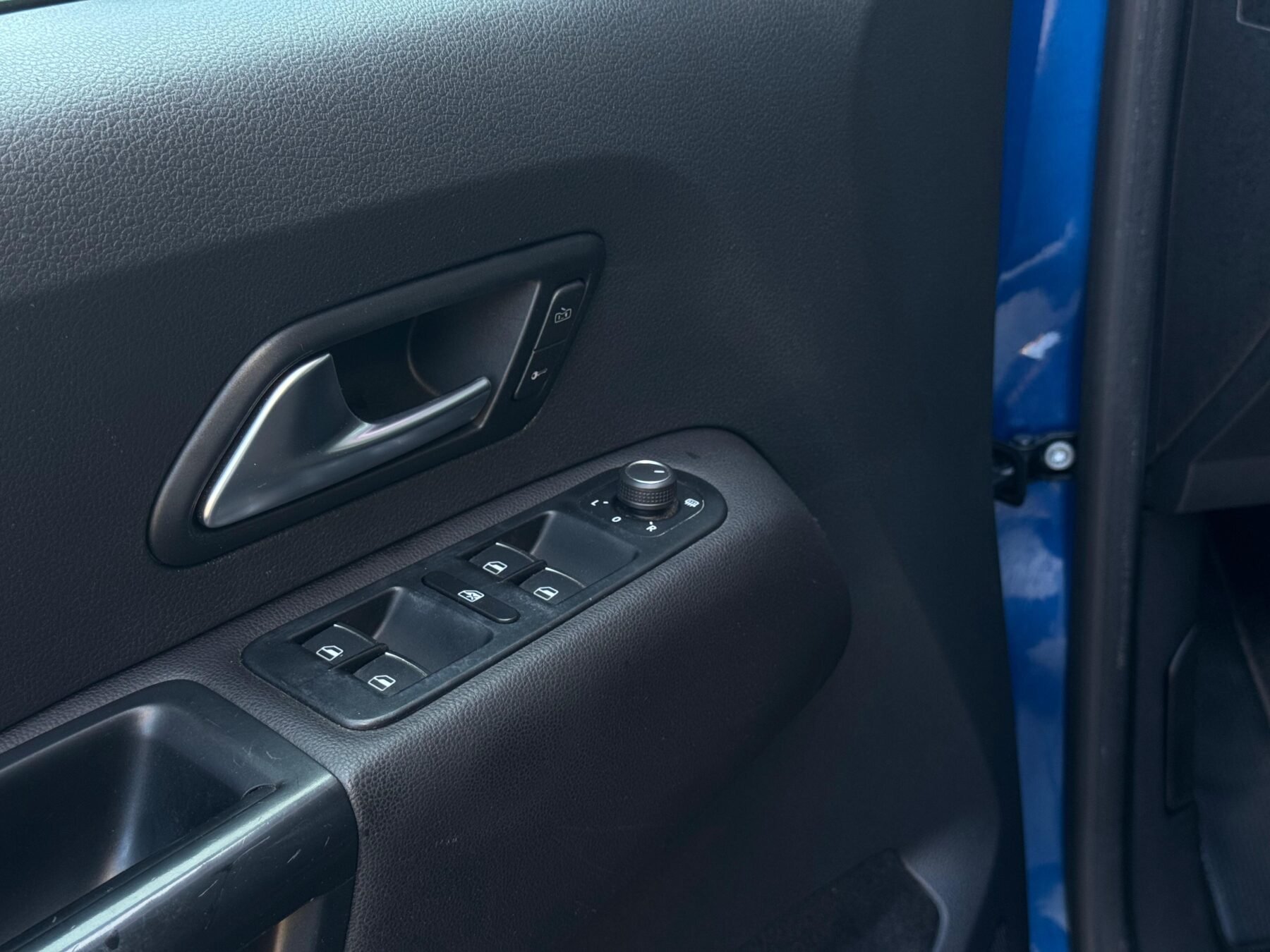 VOLKSWAGEN Amarok Aventura CD 3.0 TDI 4MO BMT 165kW Auto