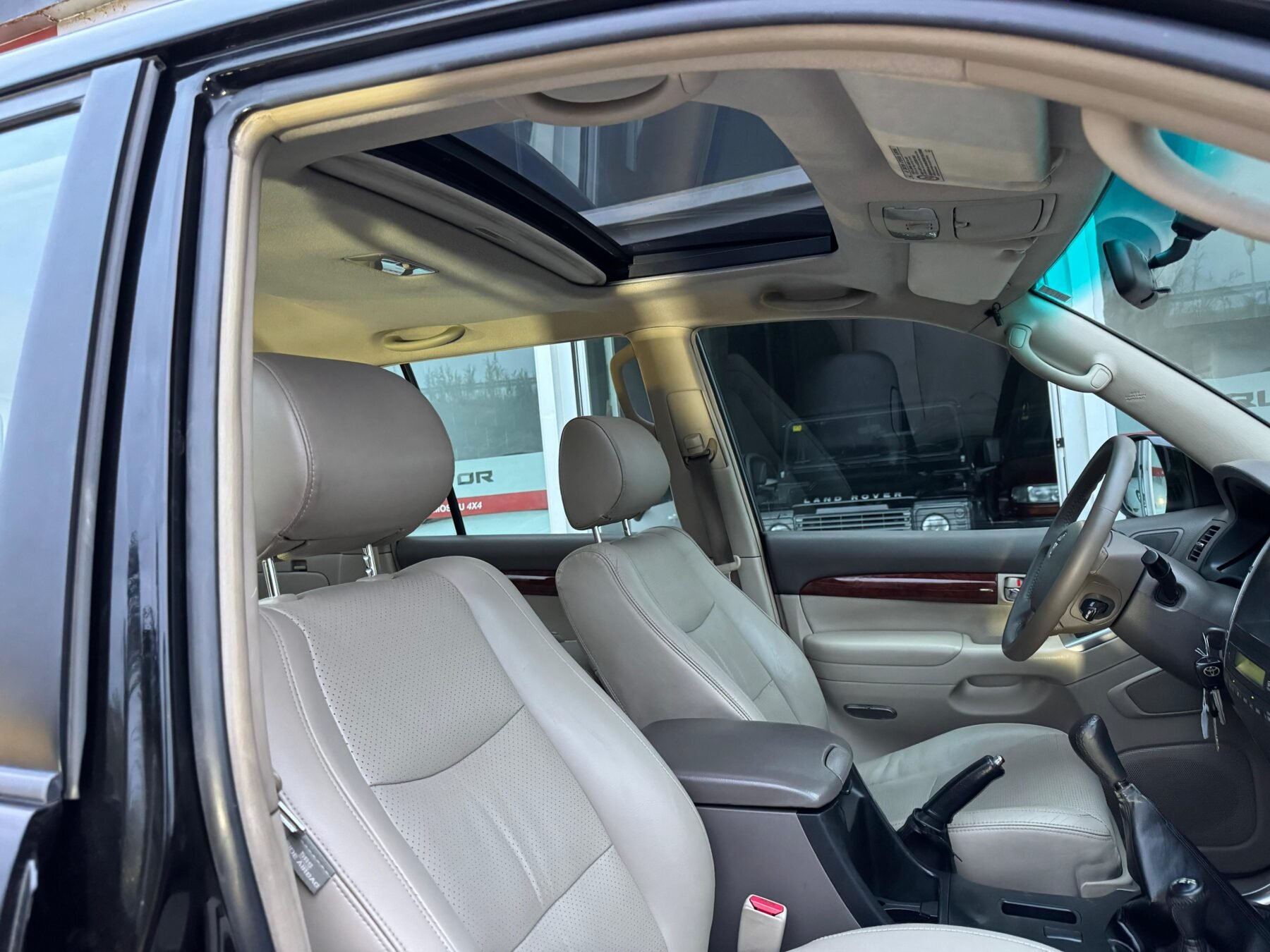 TOYOTA Land Cruiser 3.0 D4D VX