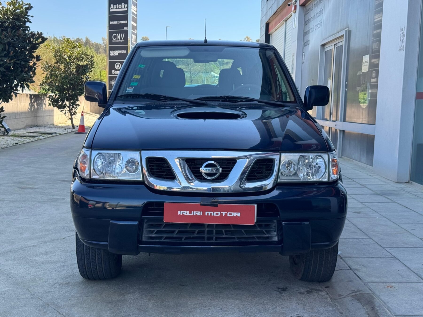 NISSAN Terrano 2.7 TDi Sport 3p