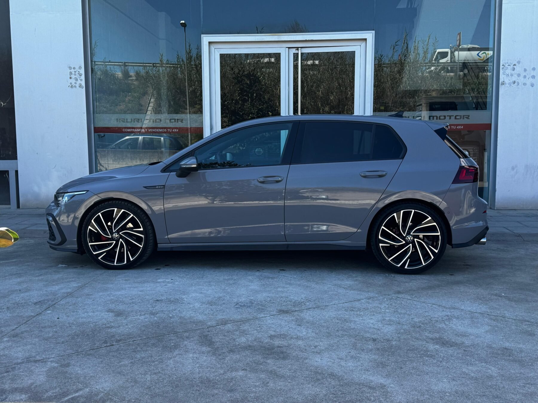 VOLKSWAGEN Golf GTD 2.0 TDI 200CV DSG