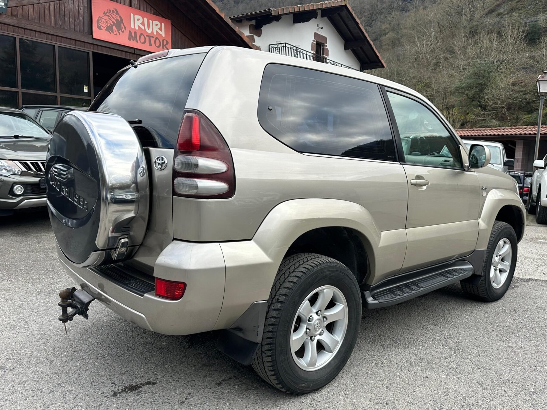 TOYOTA Land Cruiser 3.0 D4D VXL
