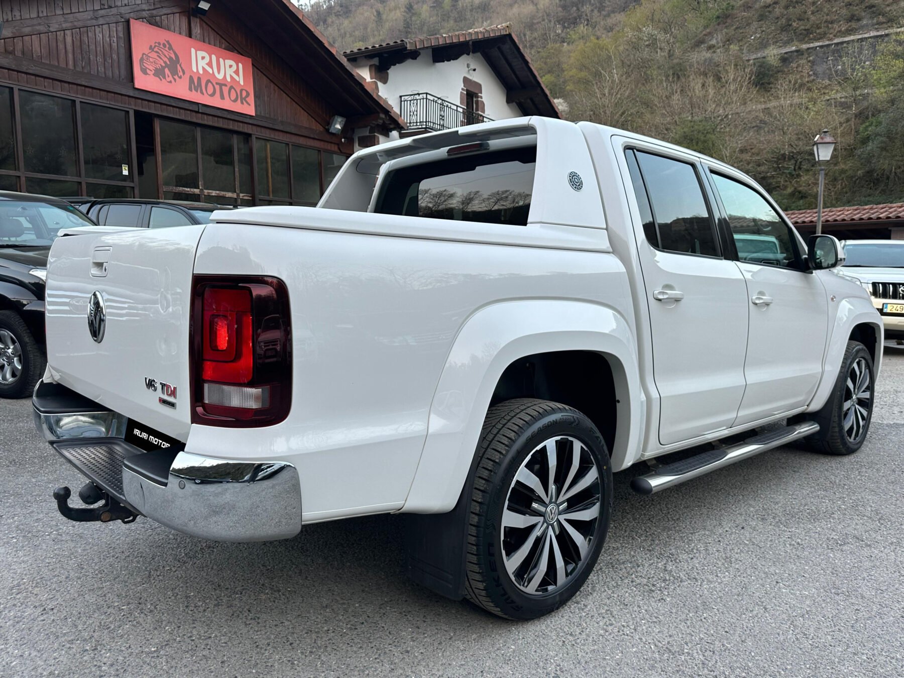 VOLKSWAGEN Amarok Aventura CD 3.0 TDI 4MO BMT 165kW Auto