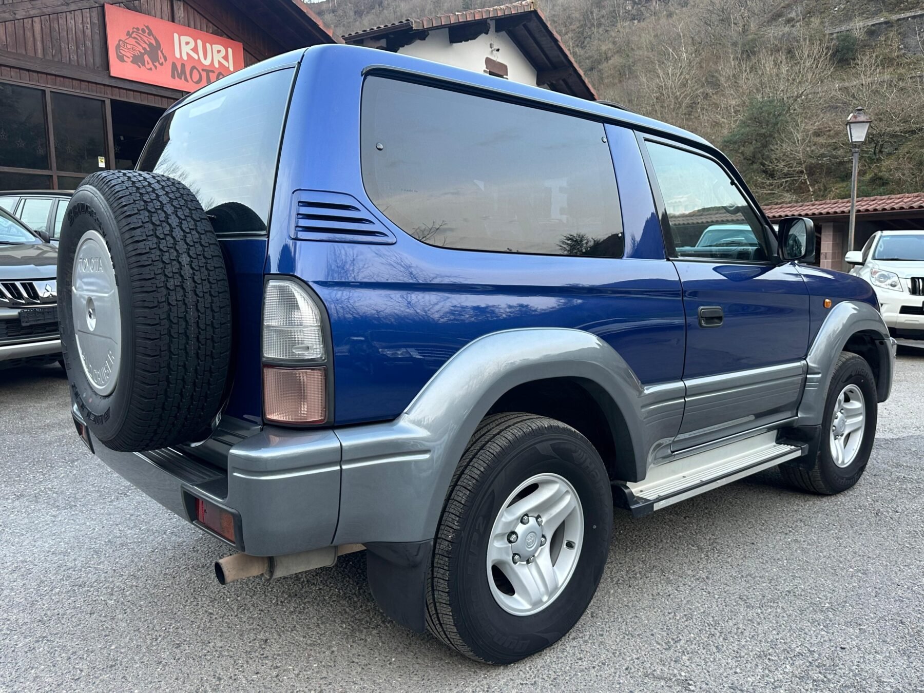 TOYOTA Land Cruiser 90 3.0 TD VX