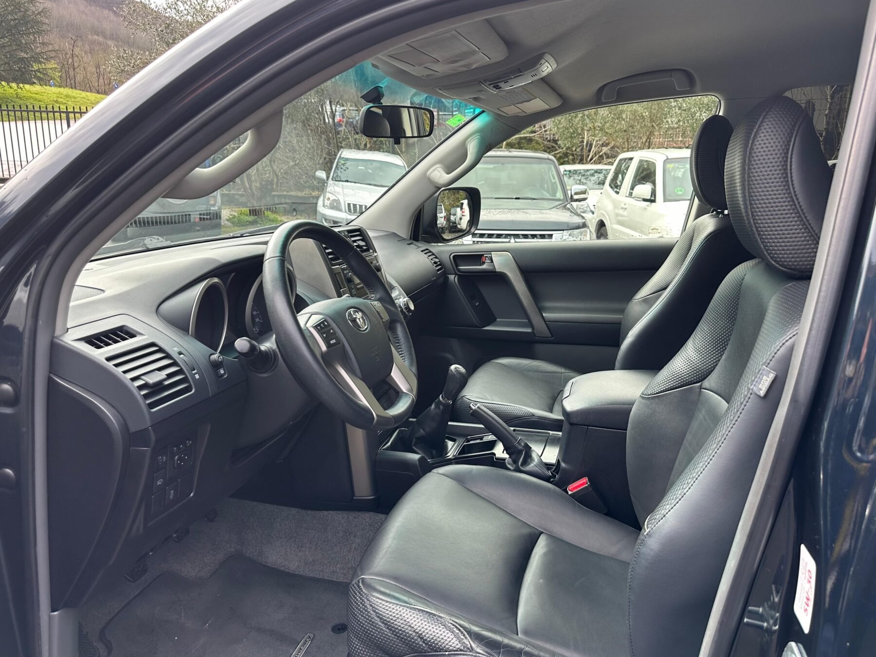 TOYOTA Land Cruiser 3.0 D4D VX