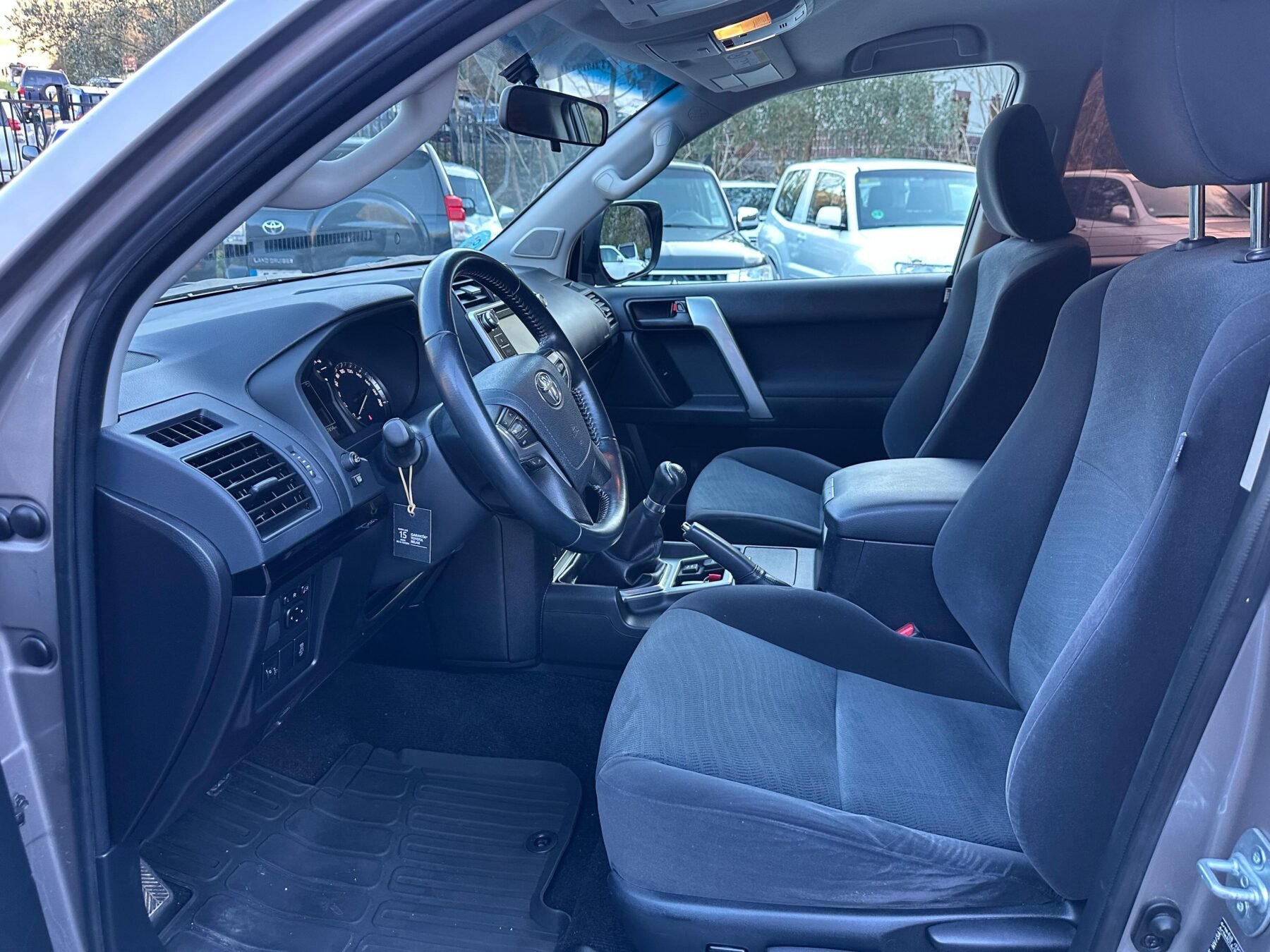 TOYOTA Land Cruiser 2.8 D4D VX