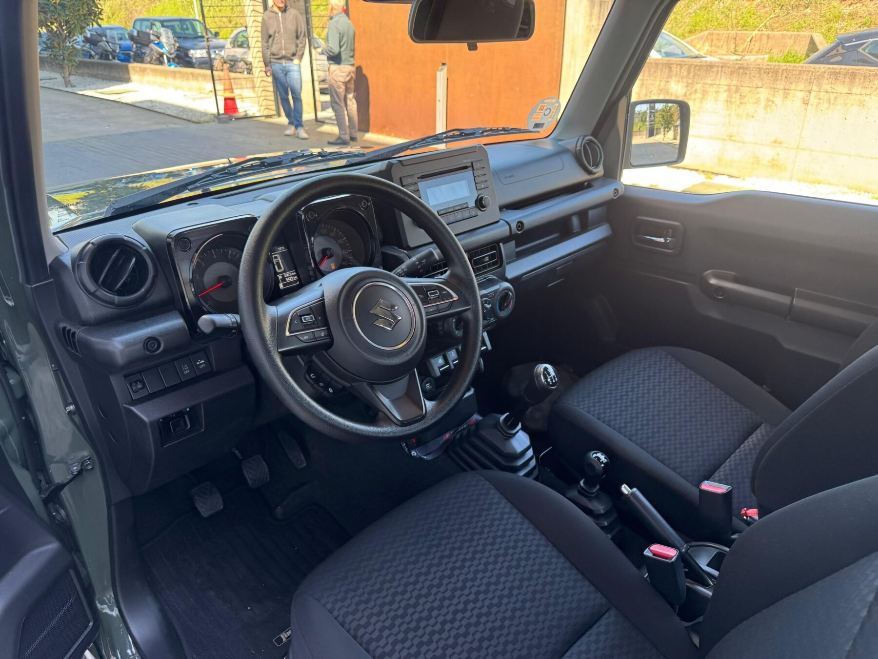 SUZUKI Jimny 1.5 PRO 5MT