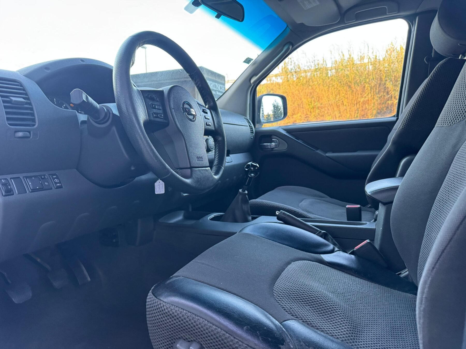 NISSAN Navara 4X4 King Cab XE