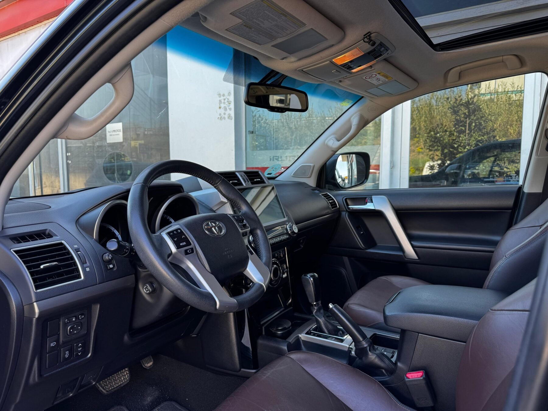 TOYOTA Land Cruiser 2.8 D4D LIMITED AUTO