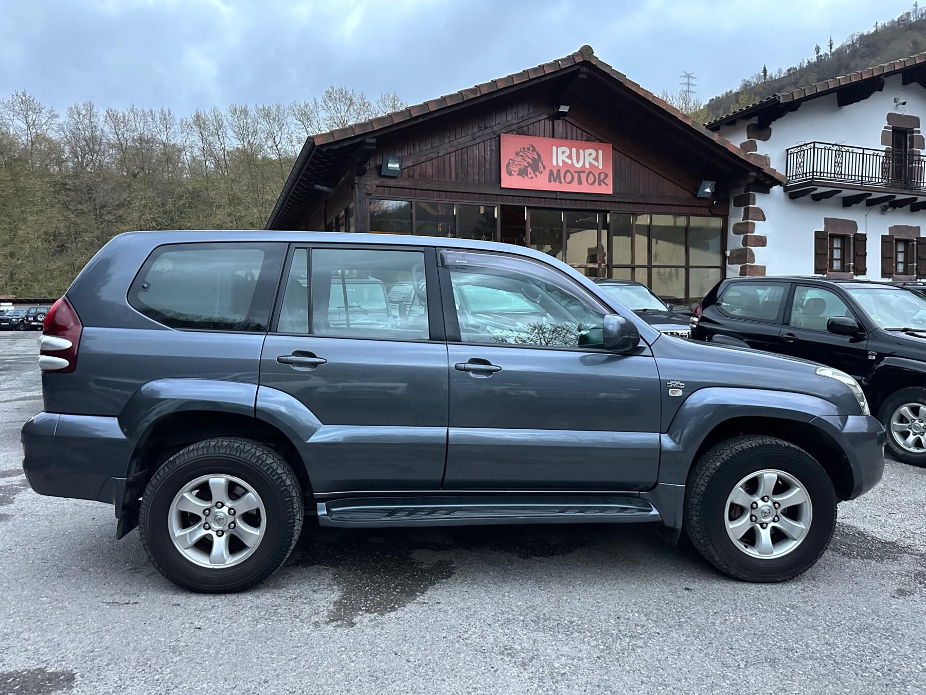 TOYOTA Land Cruiser 3.0 D4D VX