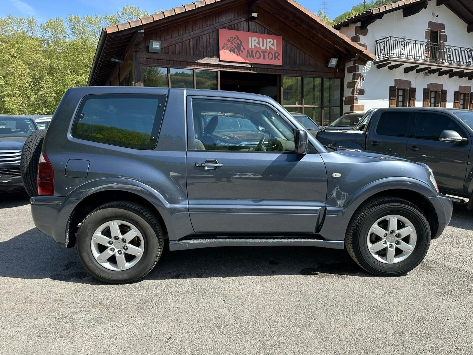 MITSUBISHI Montero 3.2 DID Intense