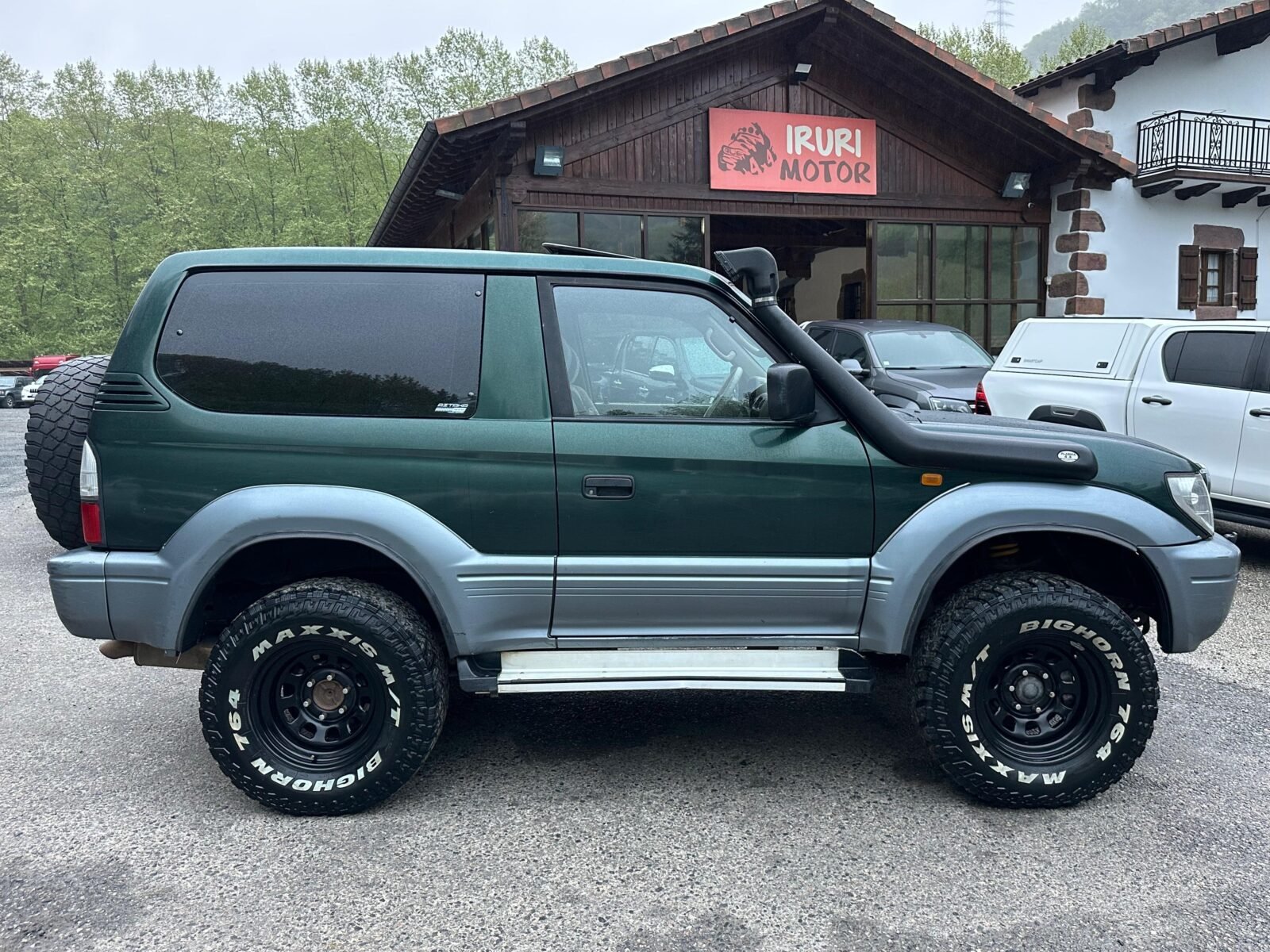 TOYOTA Land Cruiser 90 3.0 D4D VX