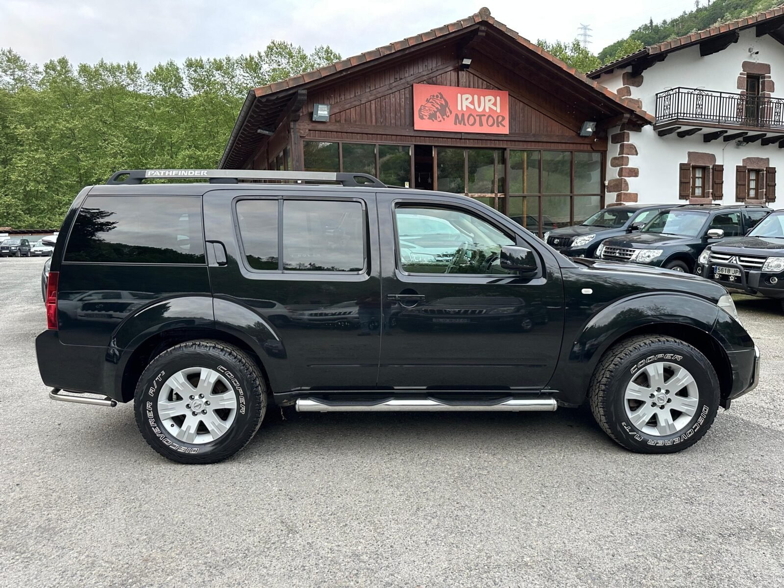 NISSAN Pathfinder 2.5 dCi 174CV LE 7 plazas