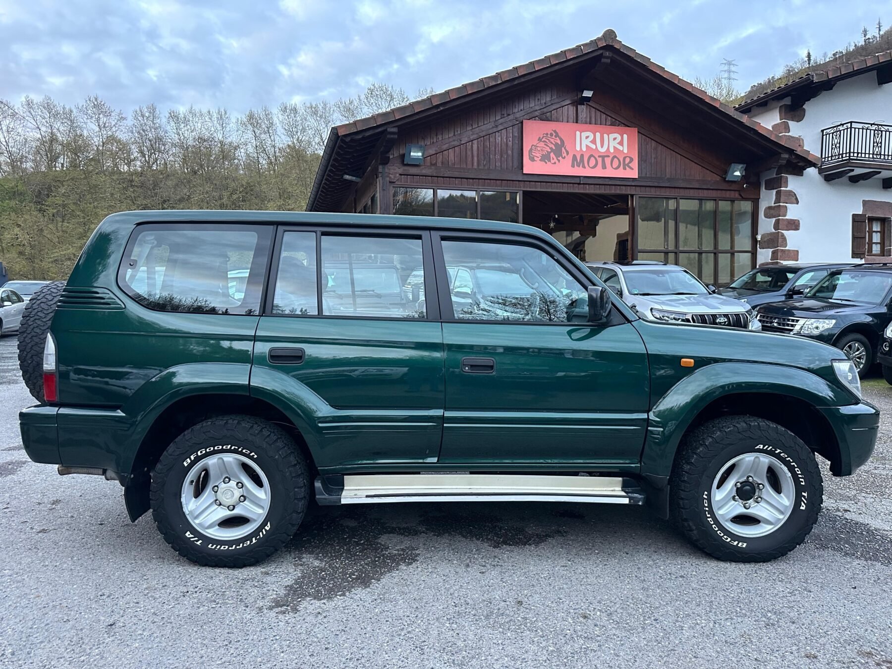TOYOTA Land Cruiser 90 3.0 TD VX