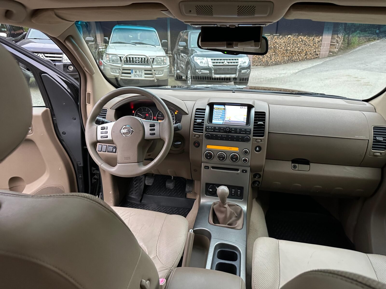 NISSAN Pathfinder 2.5 dCi 174CV LE 7 plazas