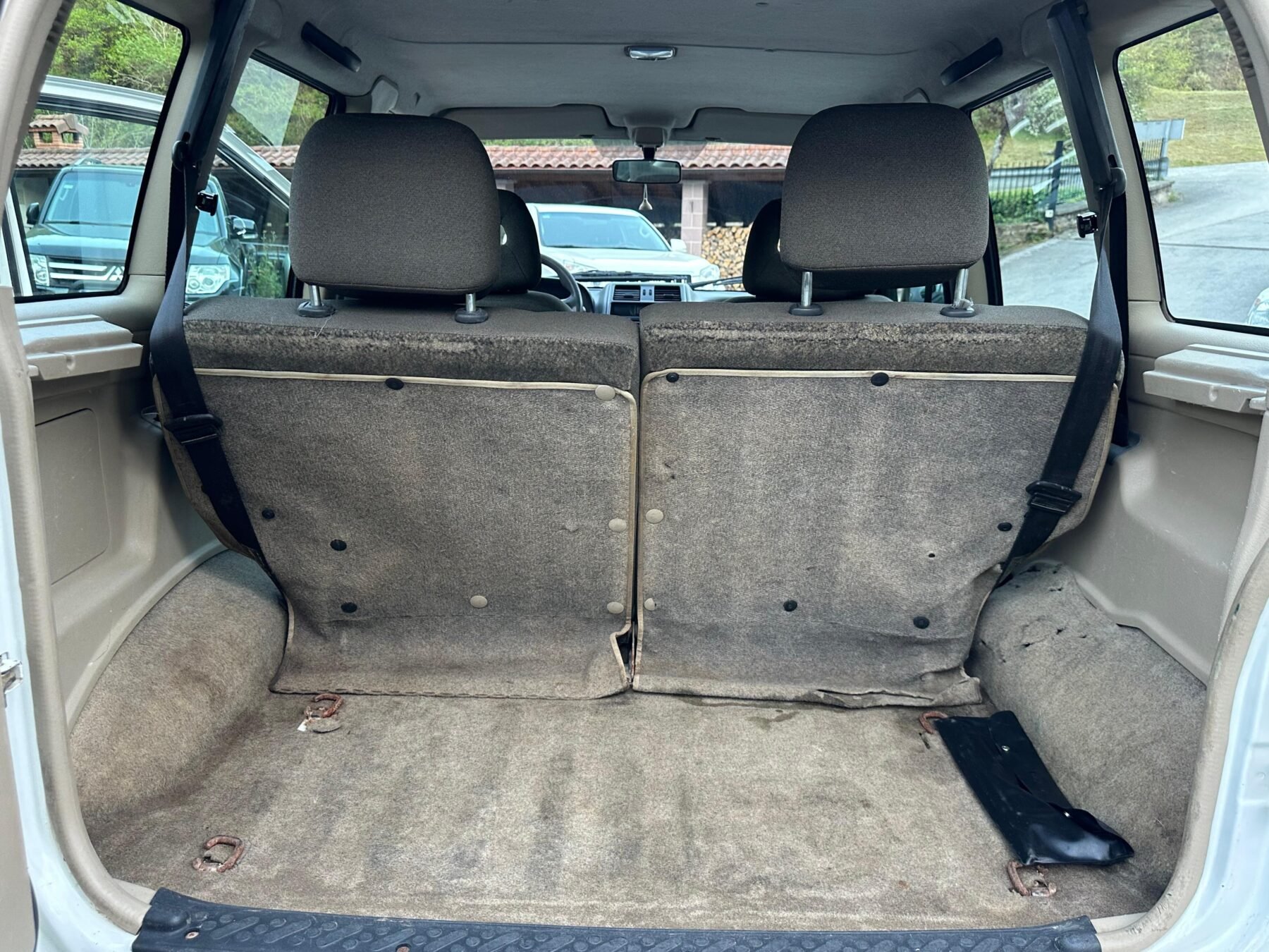 NISSAN Terrano 2.7 TDi Comfort 3p