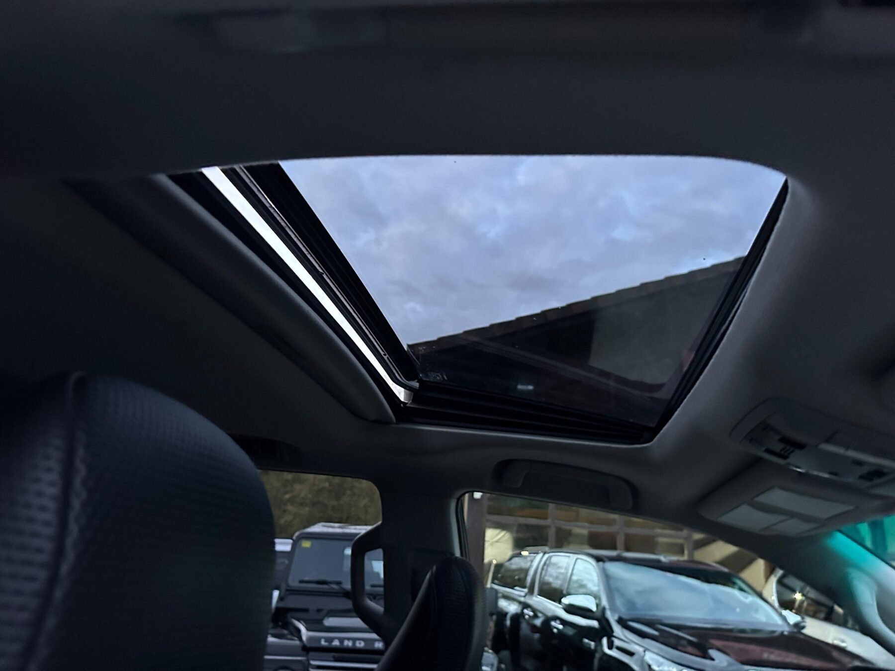 TOYOTA Land Cruiser 3.0 D4D LIMITED AUTO