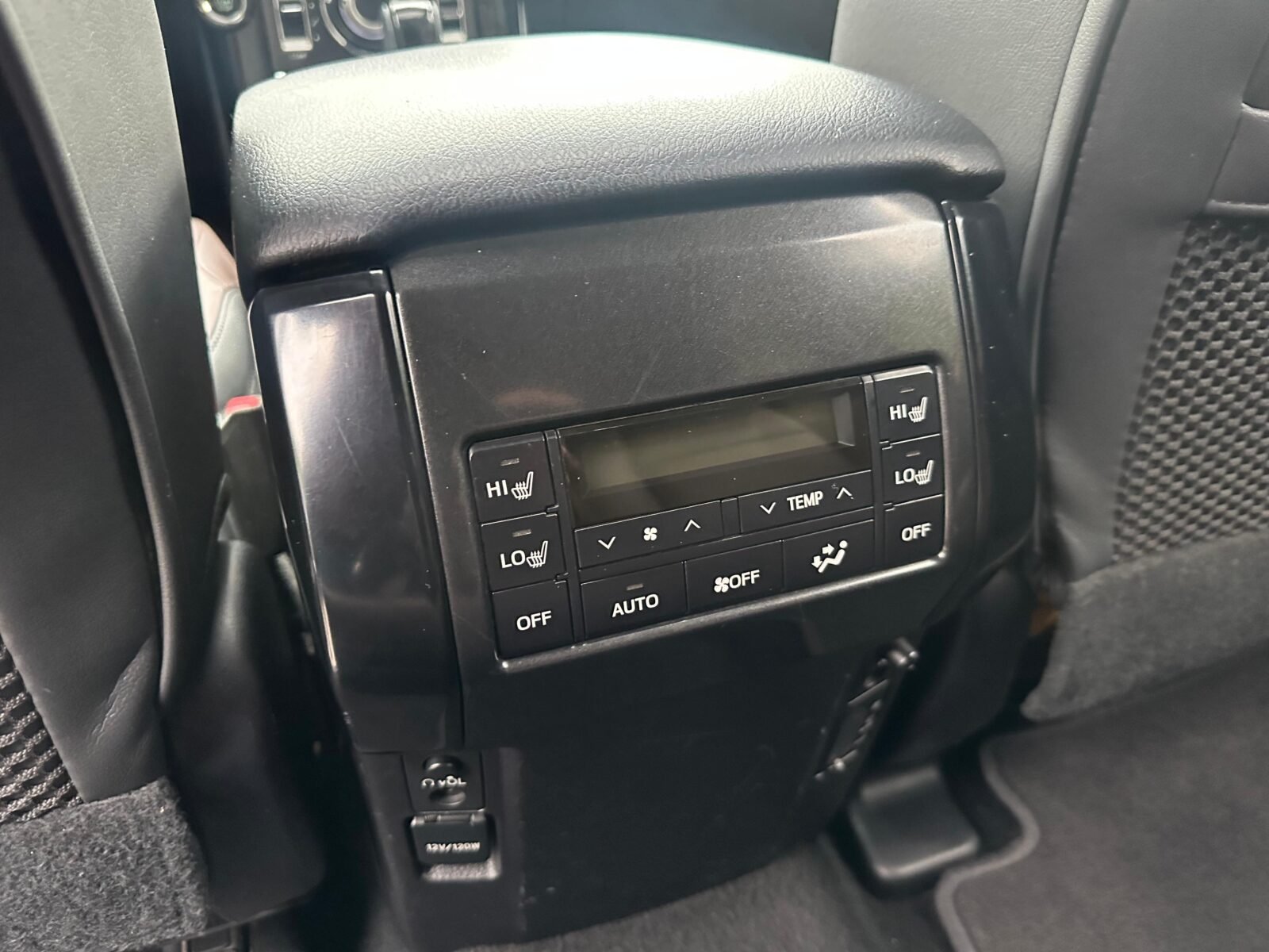 TOYOTA Land Cruiser 2.8 D4D LIMITED AUTO
