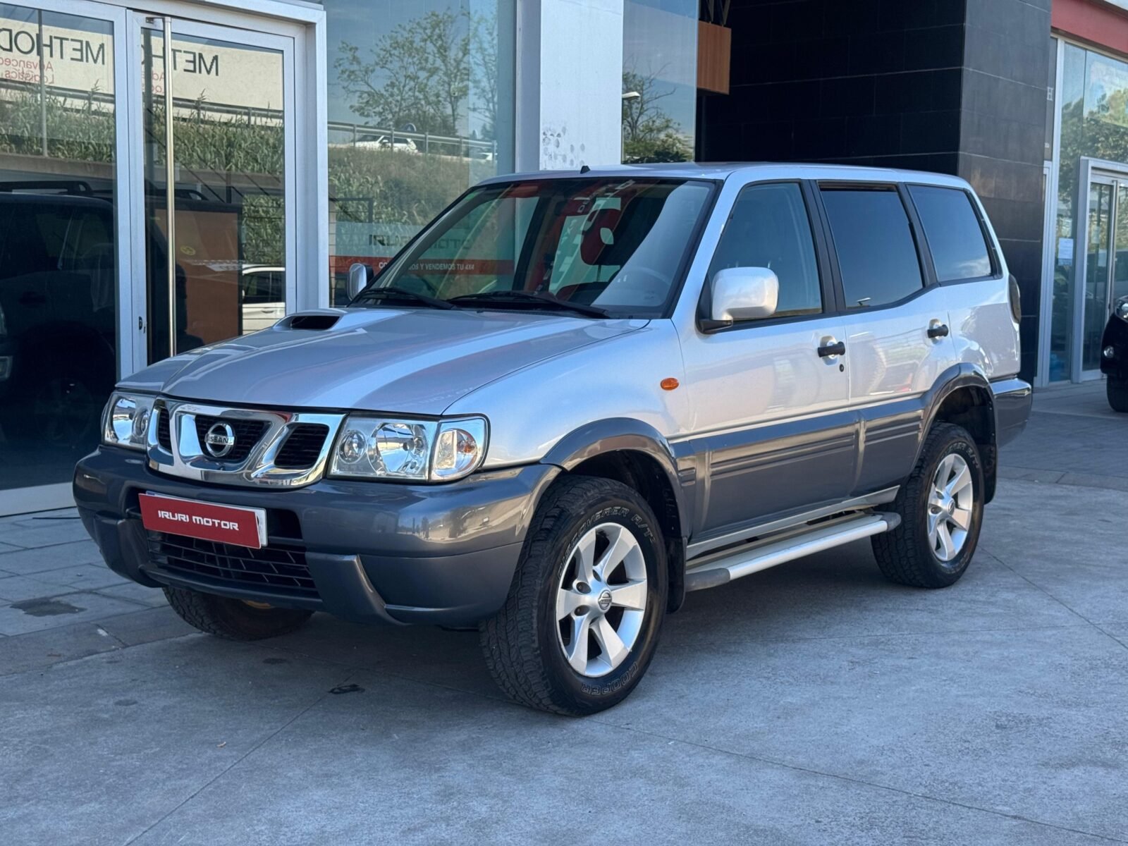 NISSAN Terrano 3.0DI Sport 5p