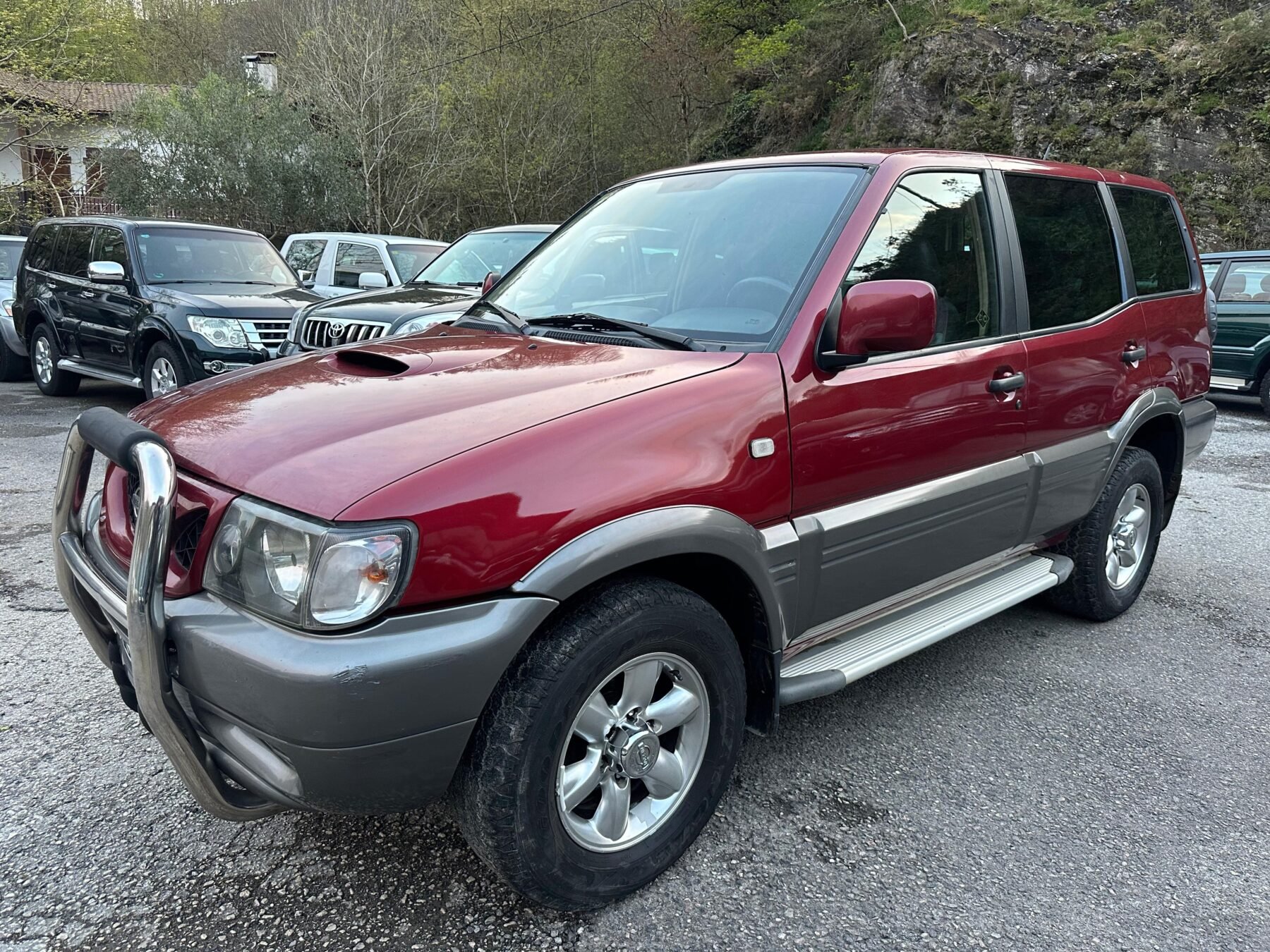 NISSAN Terrano II 2.7 TDi Elegance 5p