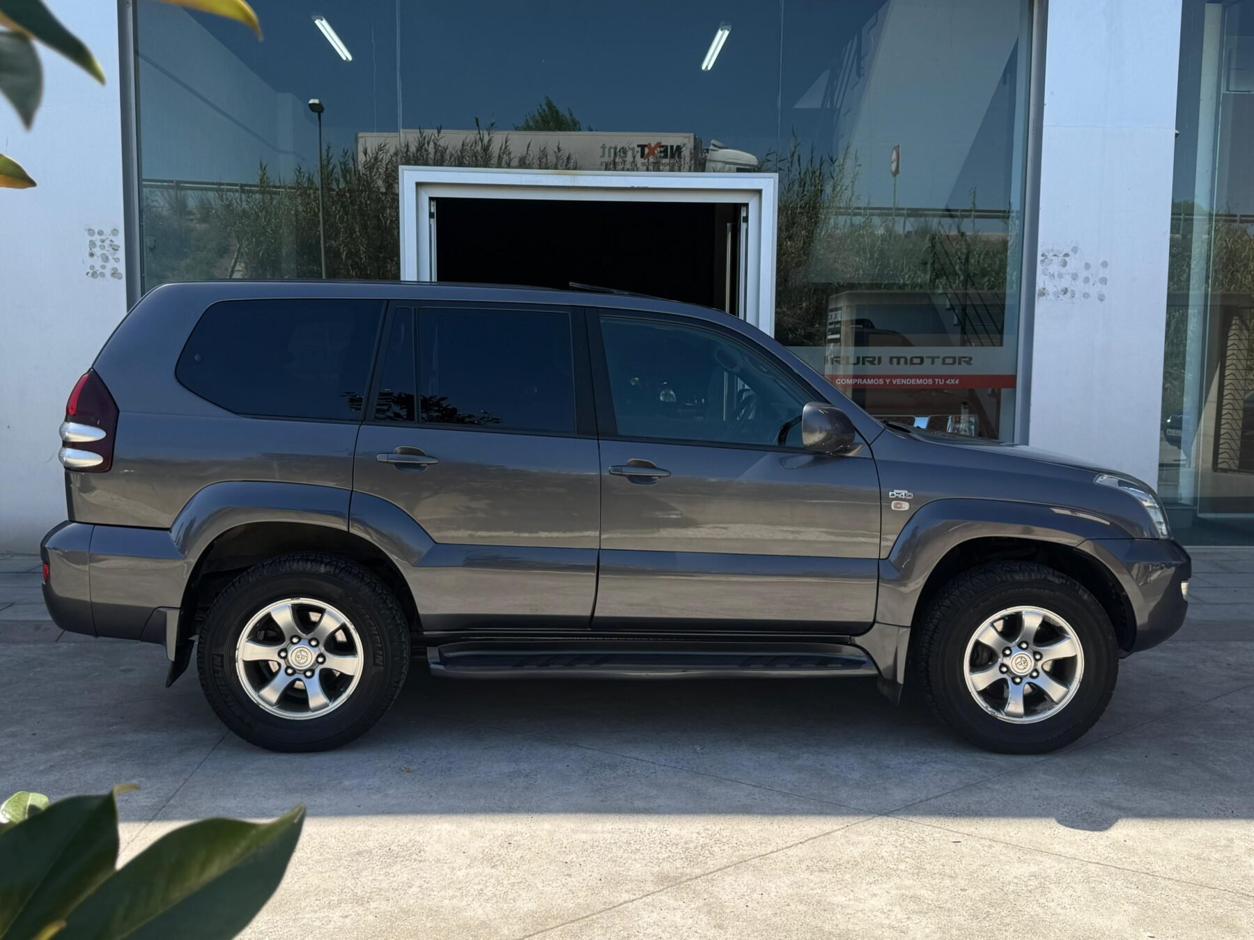 TOYOTA Land Cruiser 3.0 D4D 173CV VXL