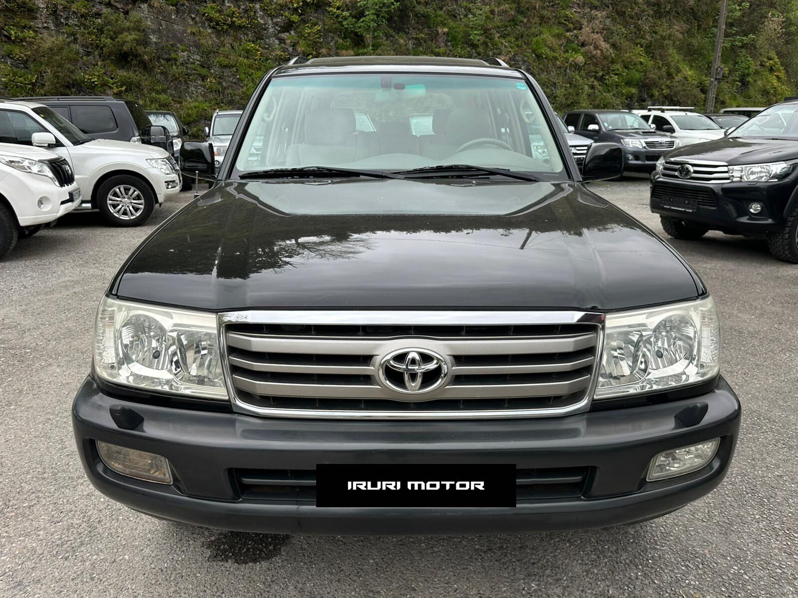 TOYOTA Land Cruiser 100 4.7 V8 VX AUTO CUERO Navegador