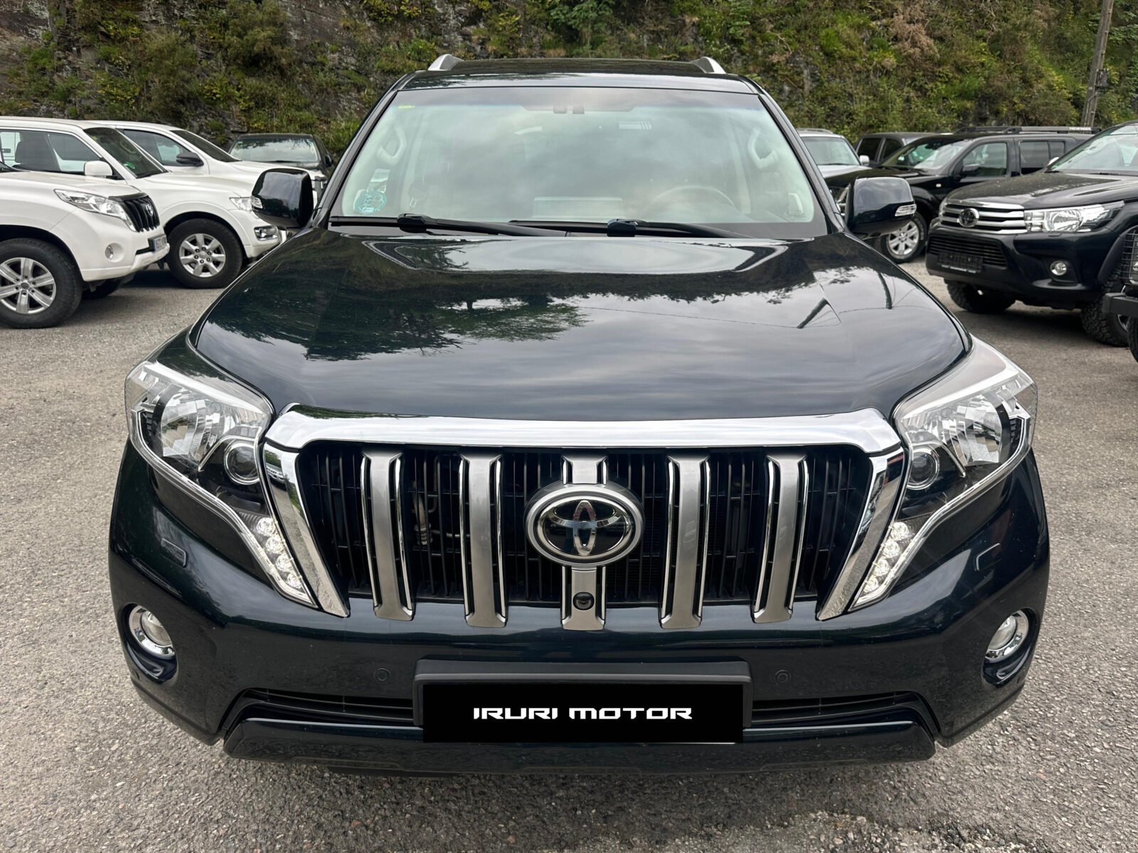 TOYOTA Land Cruiser 2.8 D4D LIMITED AUTO
