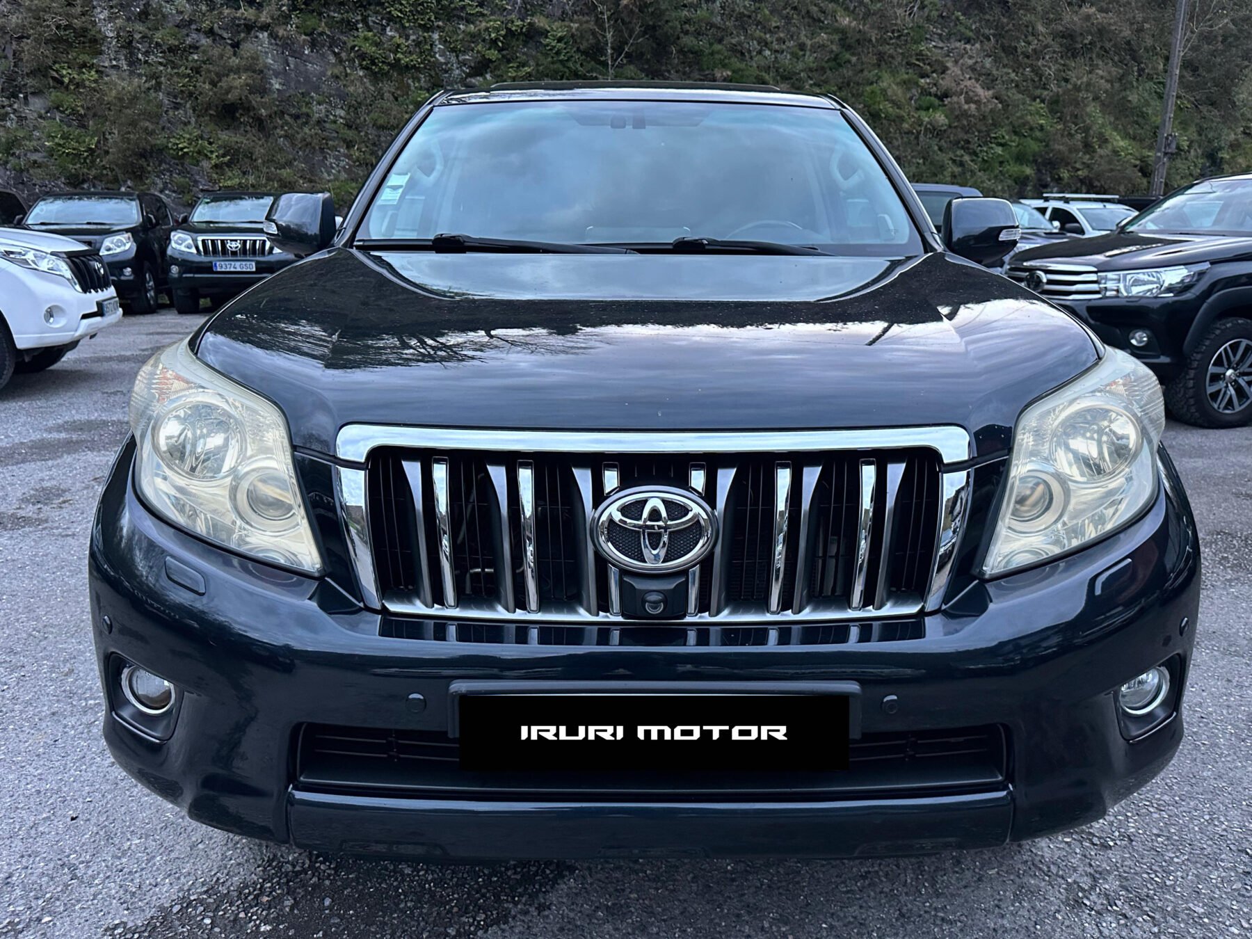 TOYOTA Land Cruiser 3.0 D4D LIMITED AUTO