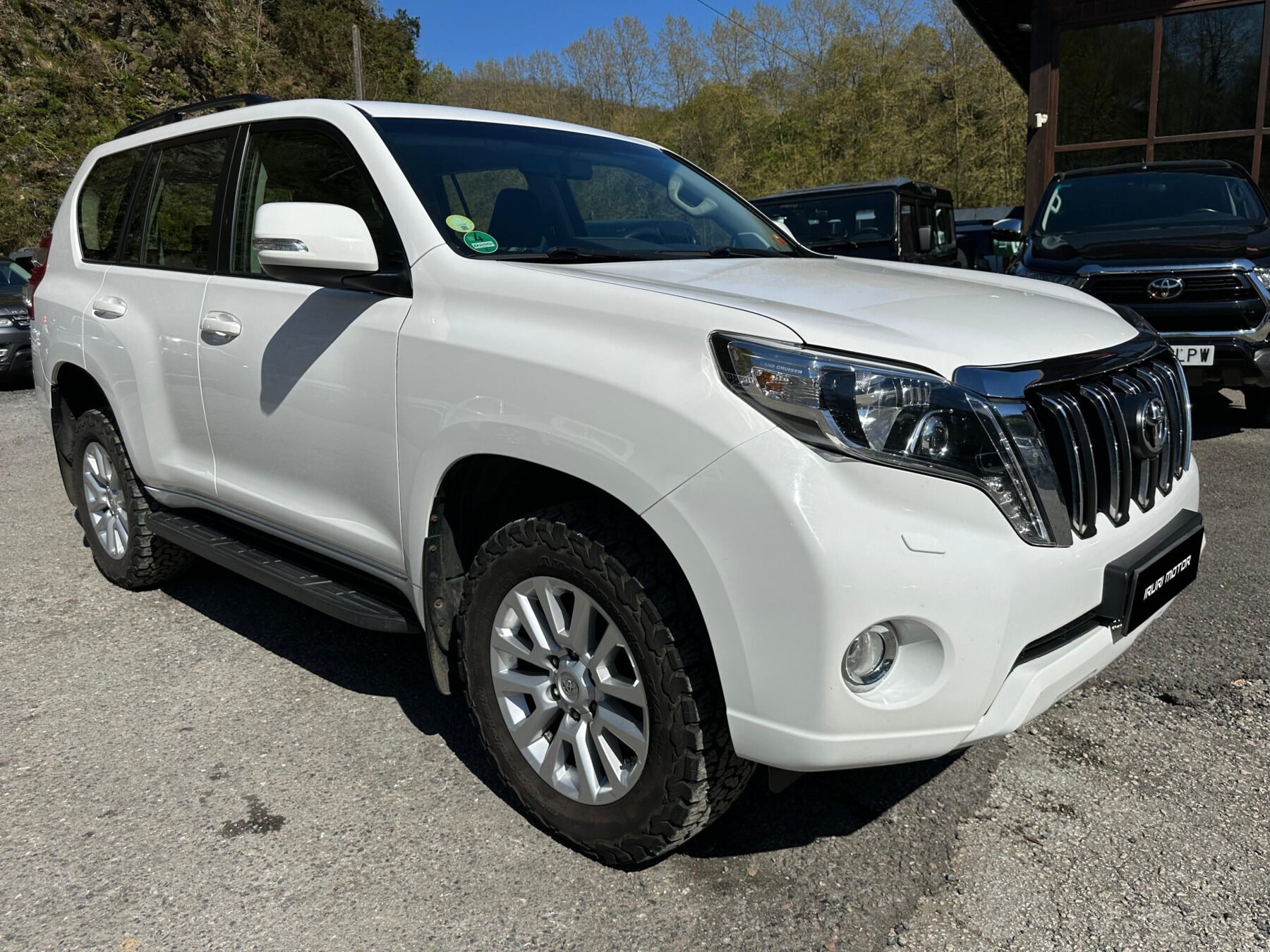TOYOTA Land Cruiser 2.8 D4D VX AUTO