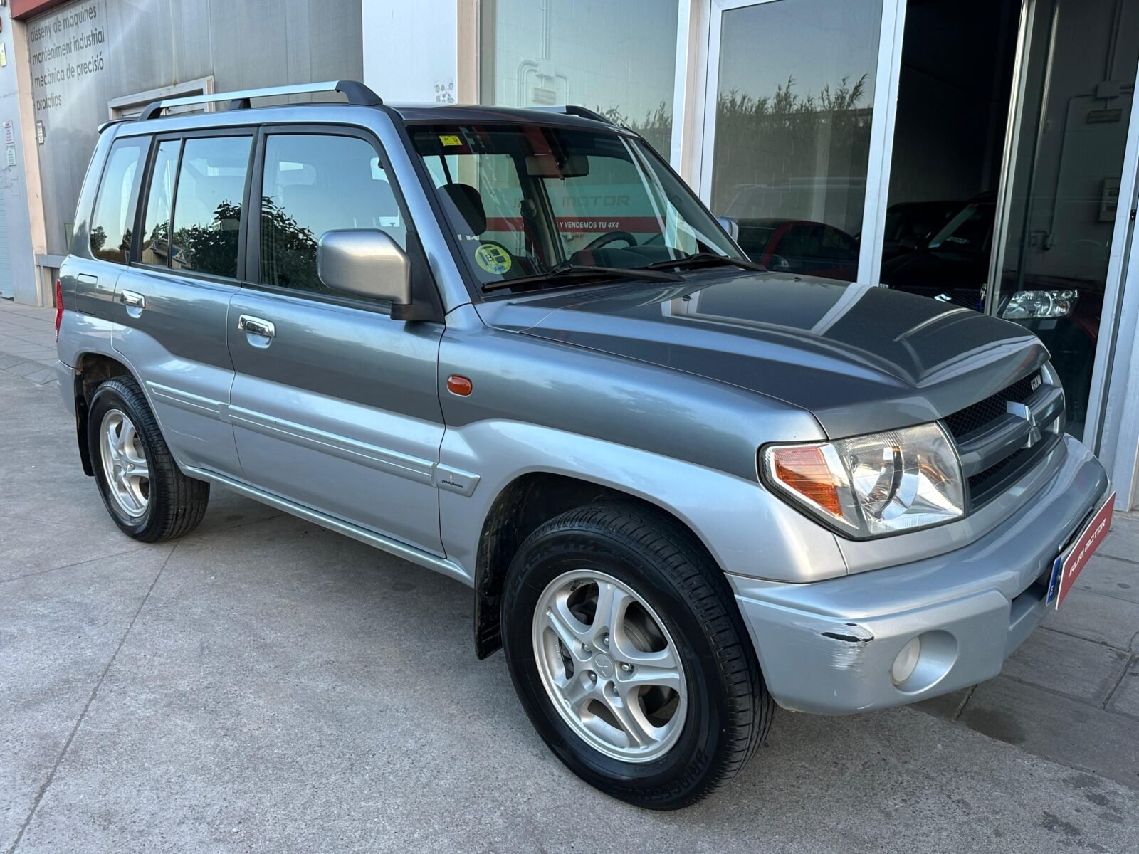 MITSUBISHI Montero iO 2.0 GDI