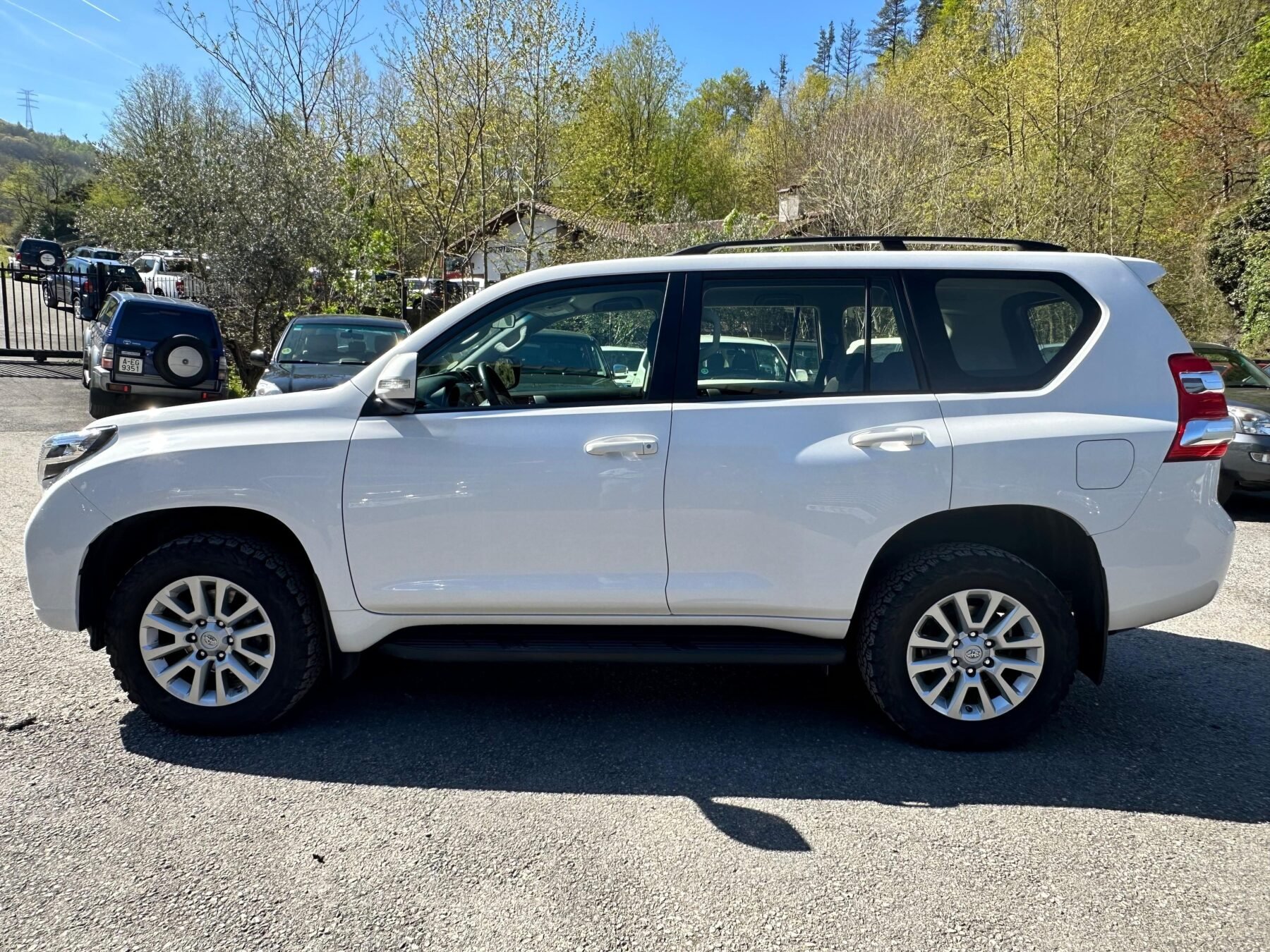 TOYOTA Land Cruiser 2.8 D4D VX AUTO